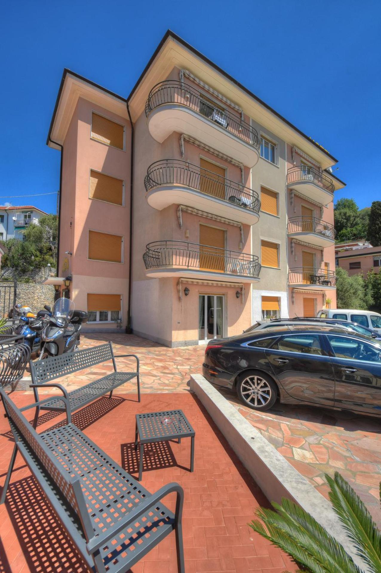 Hotel Noris - Photo 46