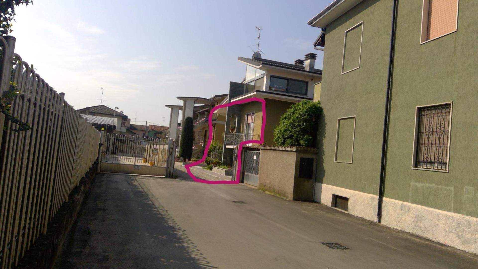 B&B Magenta - Photo 3