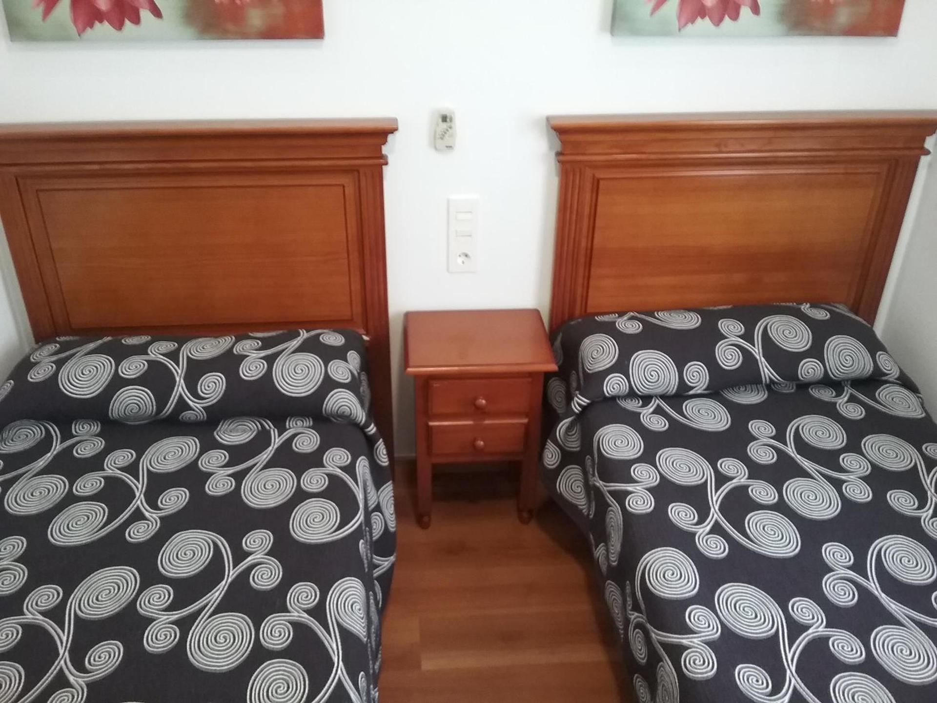 Hostal Cabrera - Photo 16