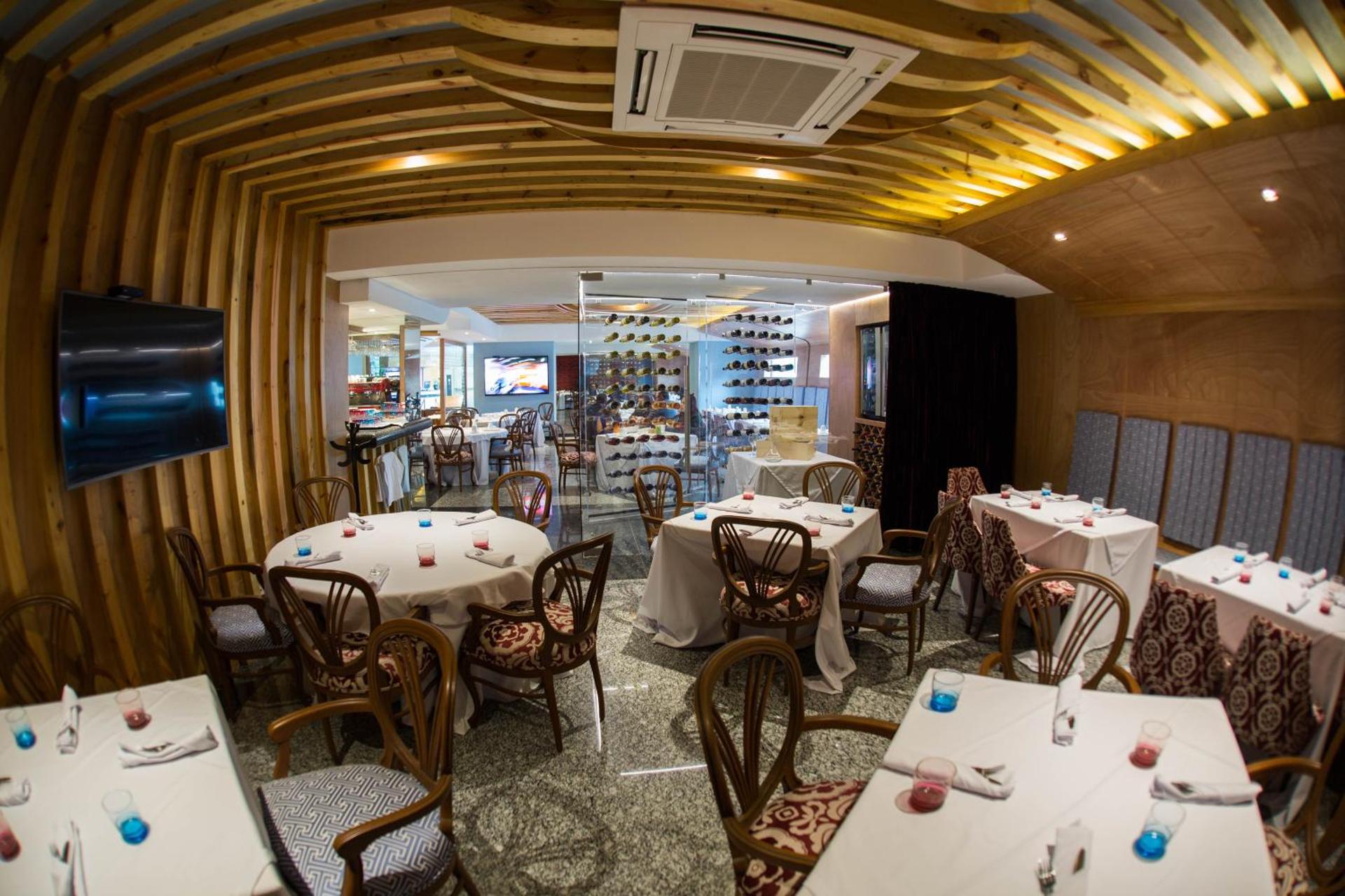 WeEnjoy Hotels Grand Prix Aeropuerto CDMX - Photo 135