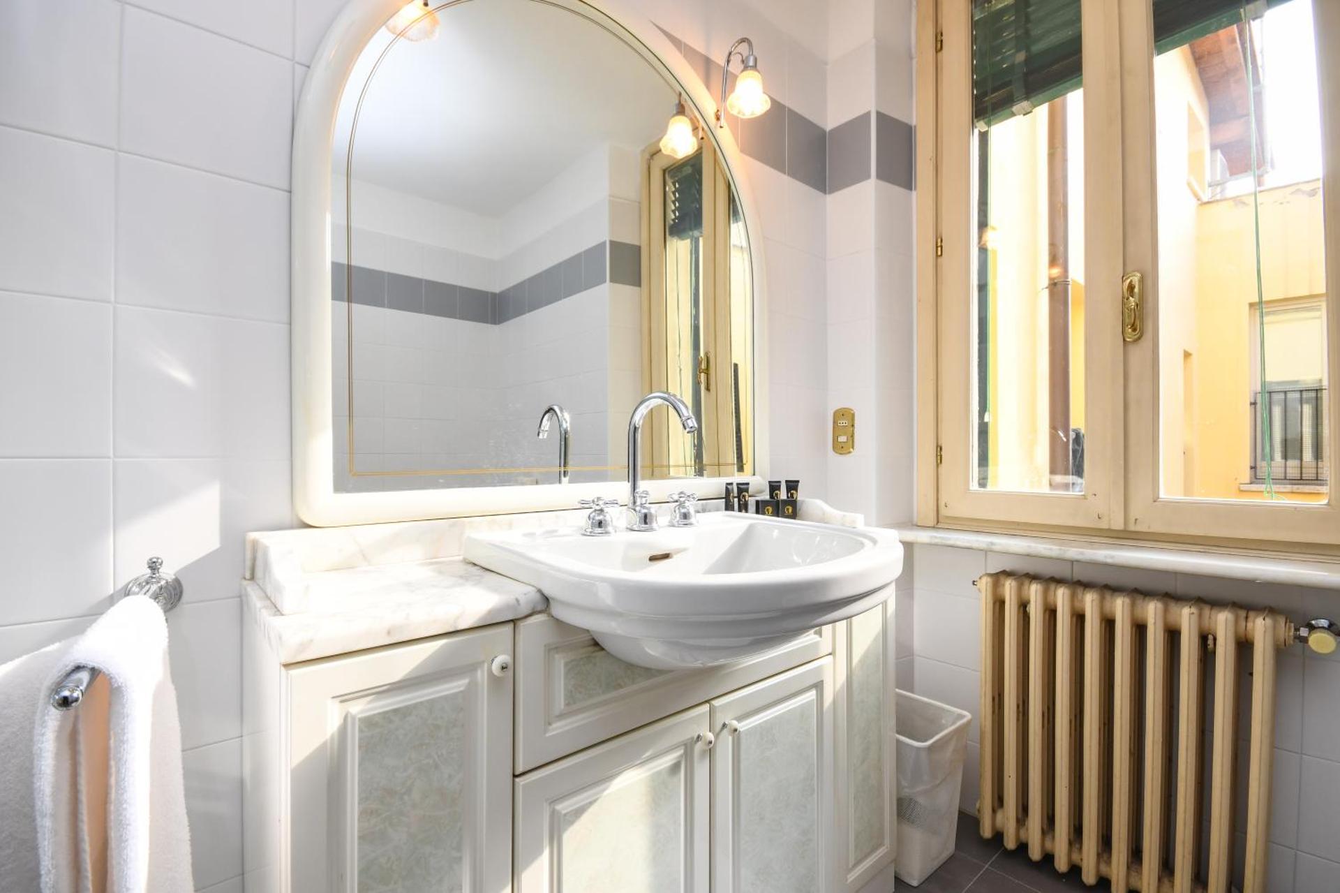 Hotel Vittoria - Photo 97