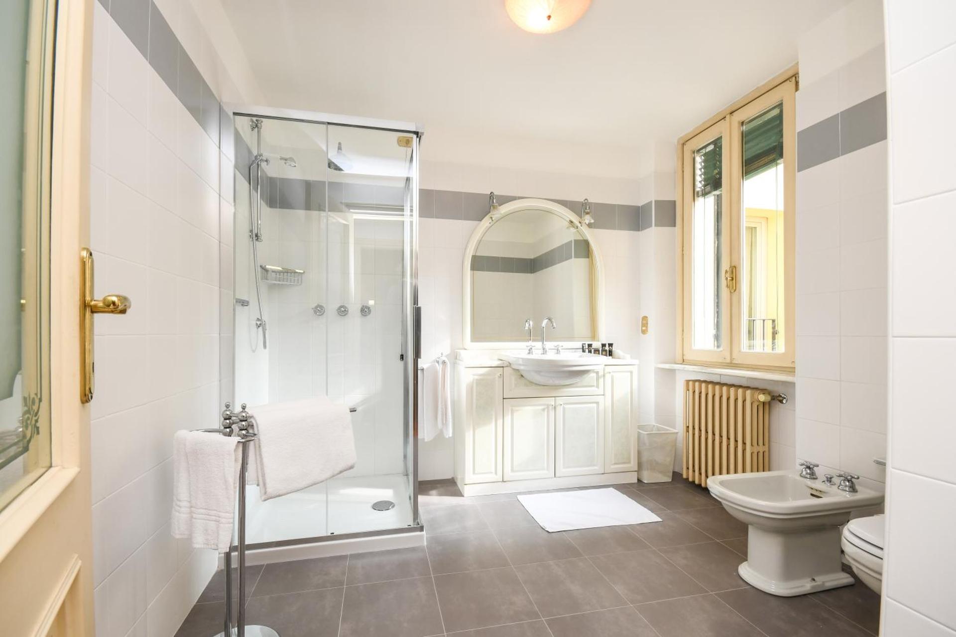 Hotel Vittoria - Photo 110