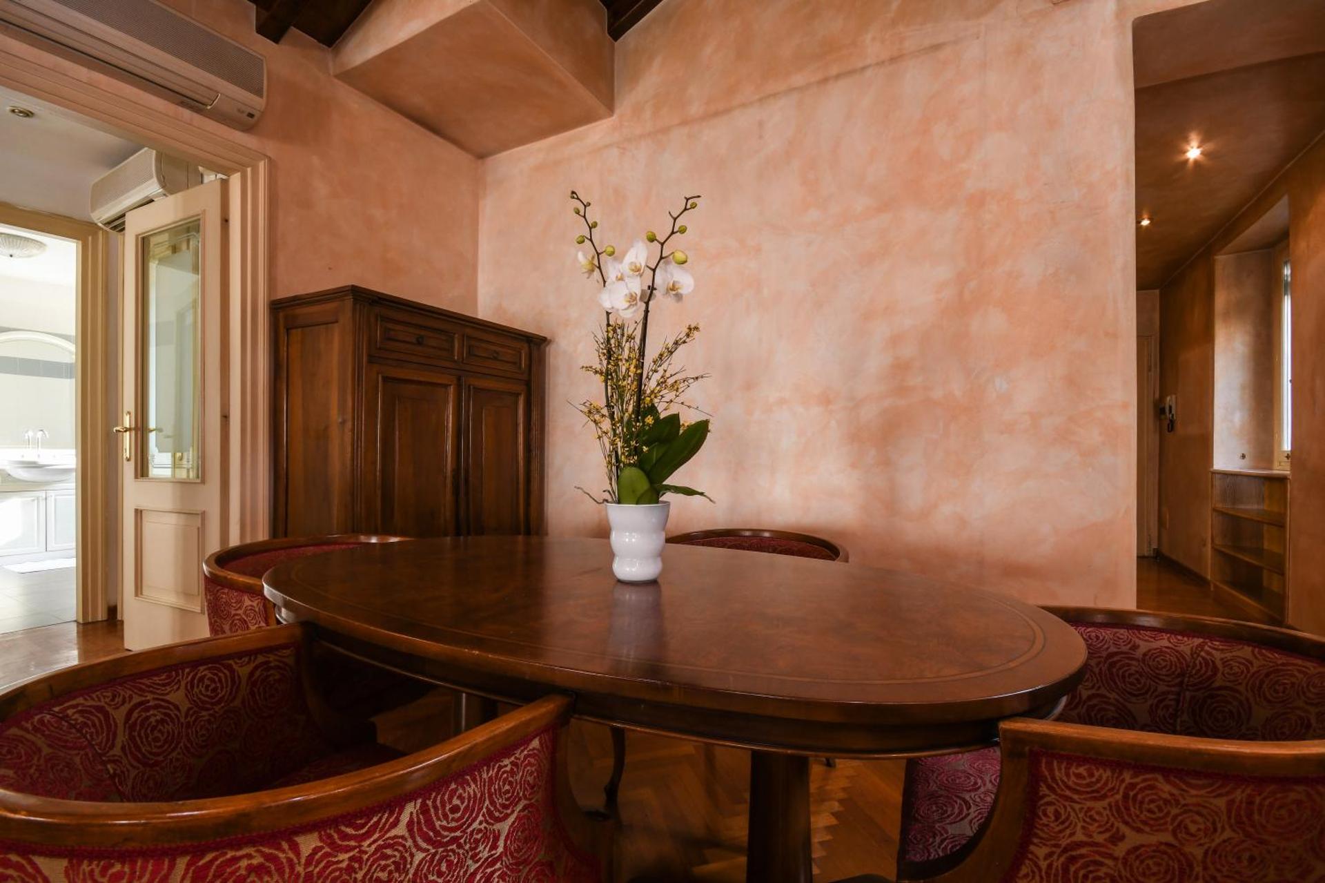 Hotel Vittoria - Photo 105