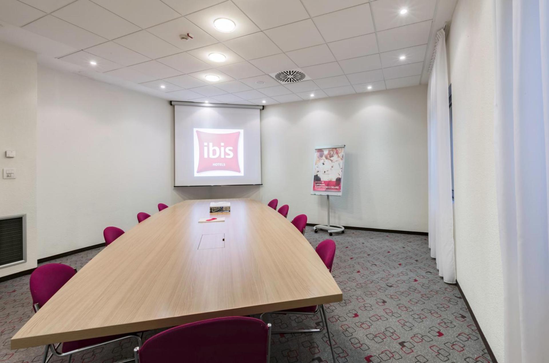 Hotel Ibis Milano Malpensa - Photo 83