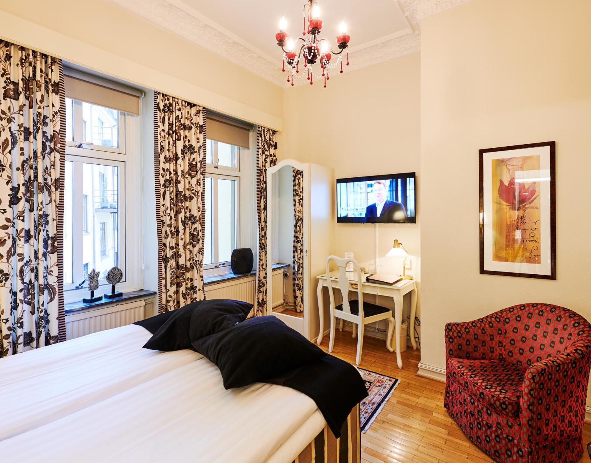 Hotel Royal - Photo 25