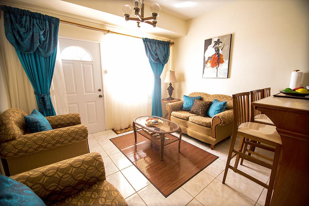 Hotel Alexandrina - Photo 15