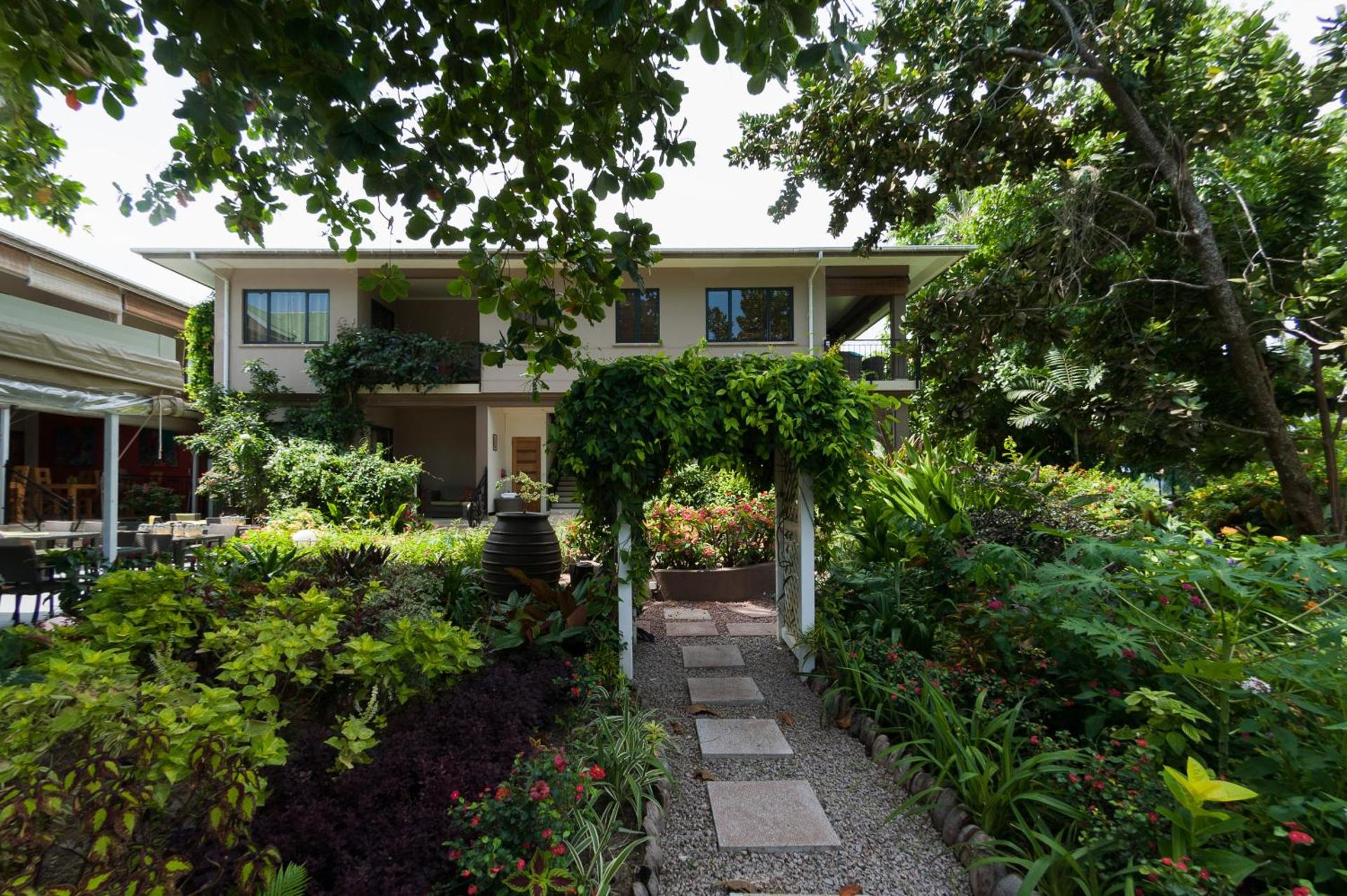 Le Repaire - Boutique Hotel & Restaurant - Photo 58