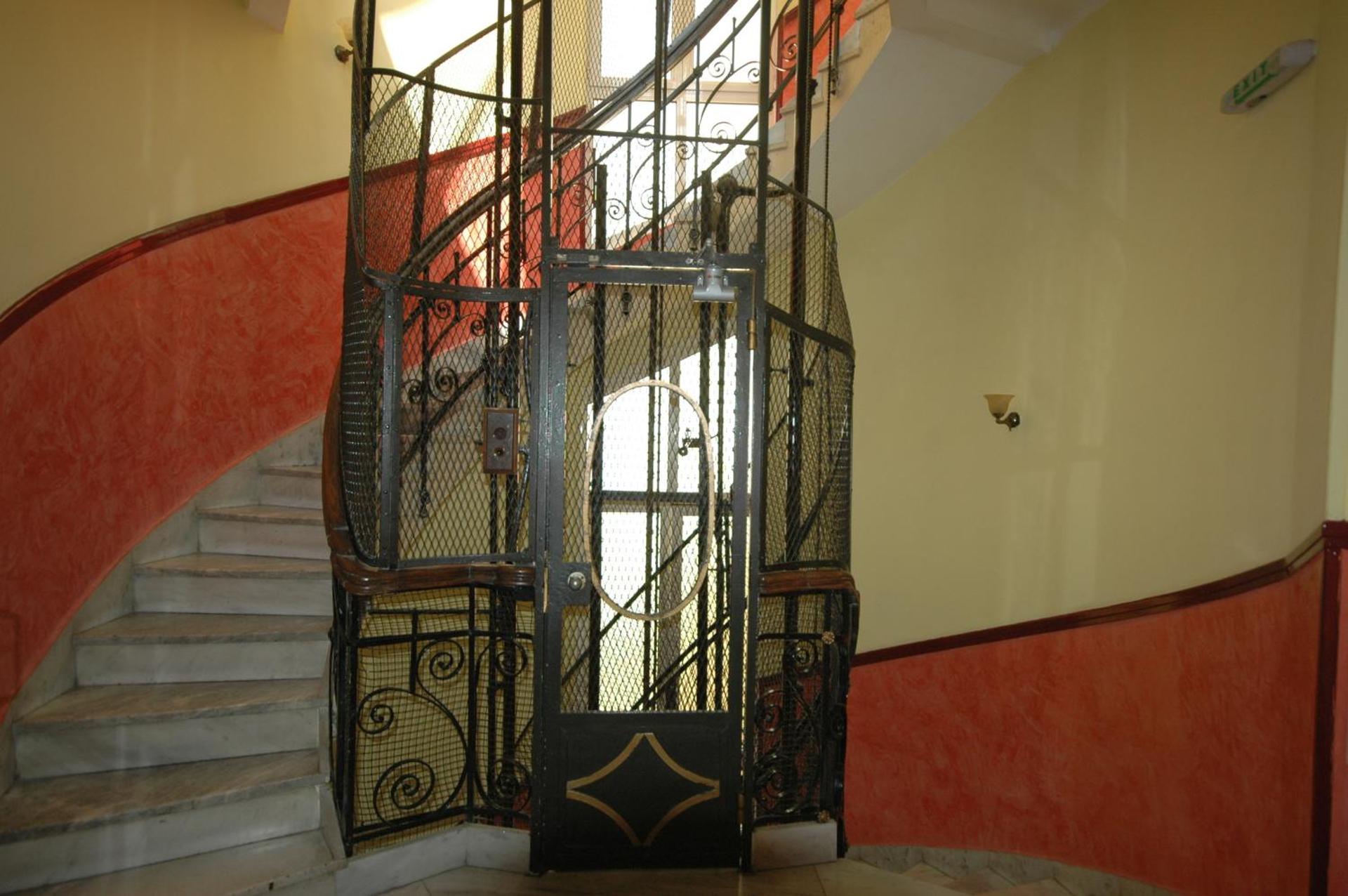 Cecil Hotel - Photo 172