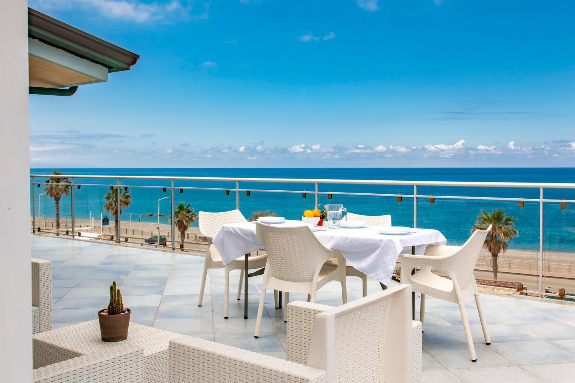 Terraces d'Orlando - Family Apartments with Sea View and Pool - Photo 2