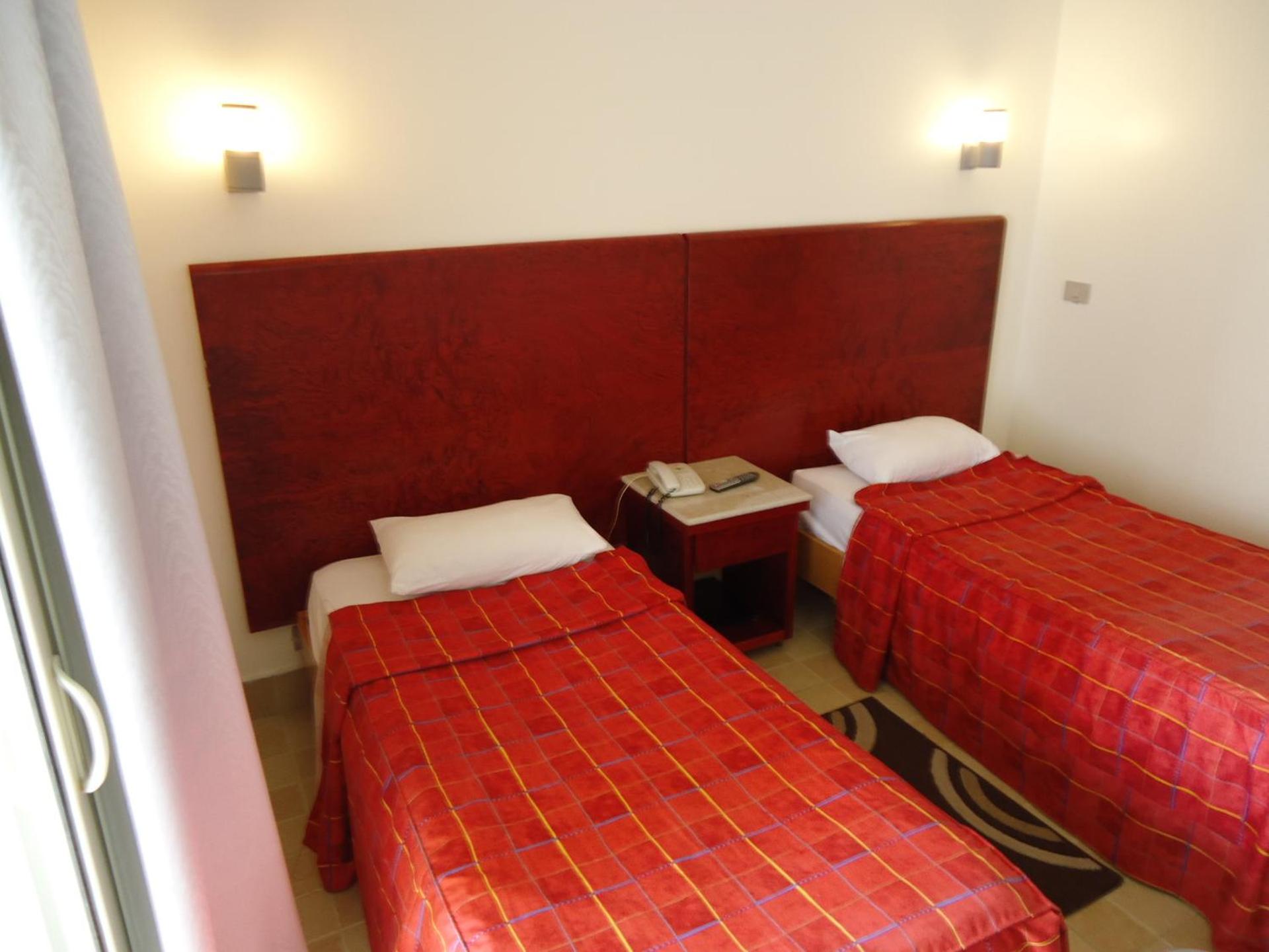 Pharaohs Hotel - Photo 38