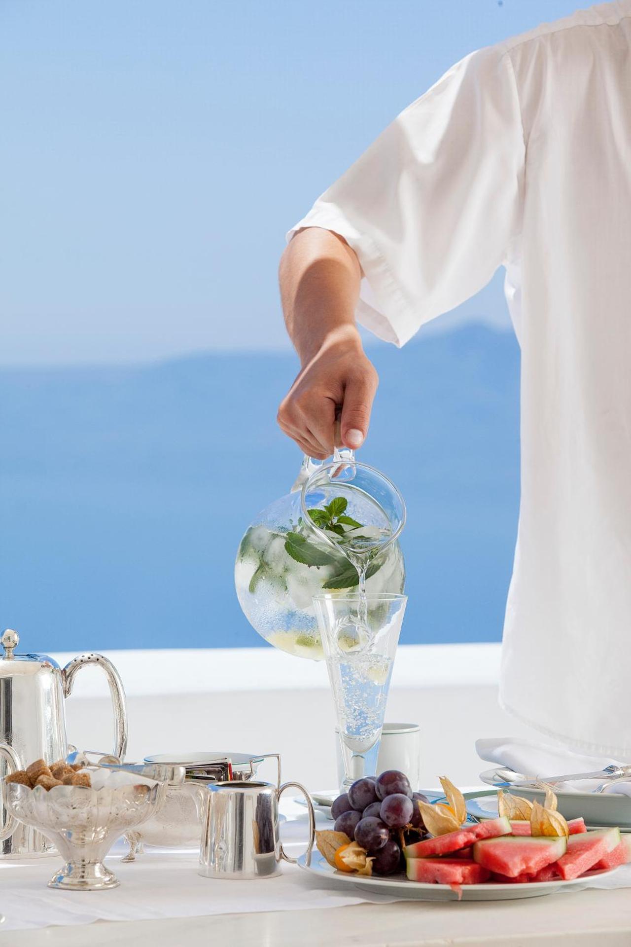 The Tsitouras Collection - Photo 12