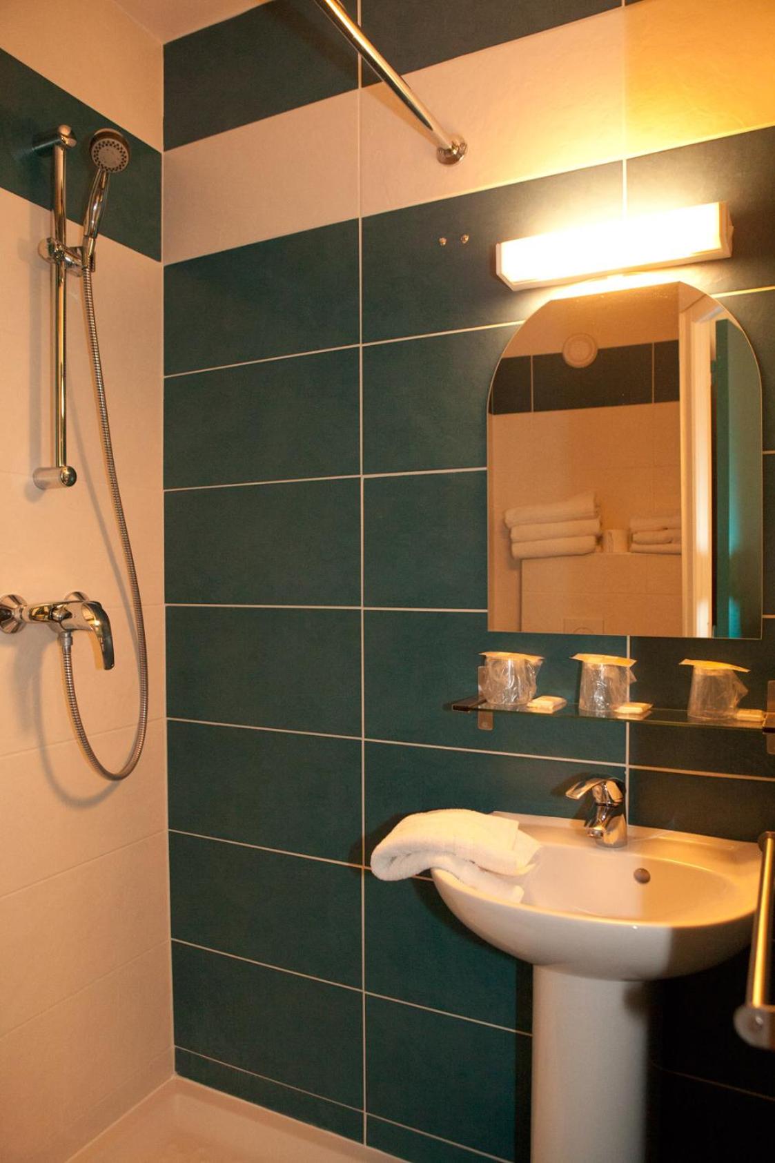 Royal Wagram - Photo 25