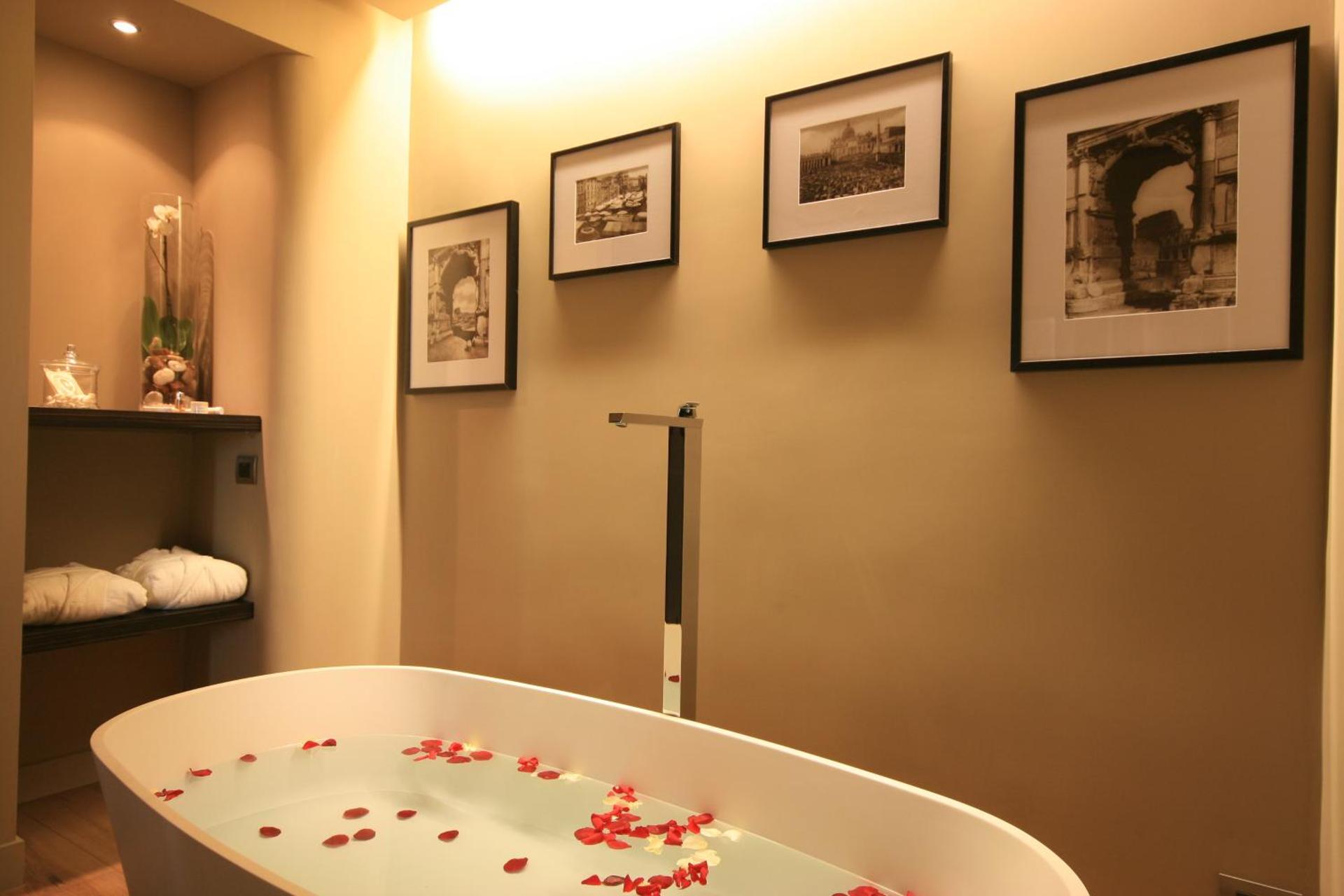 Campo Marzio Luxury Suites - Photo 41