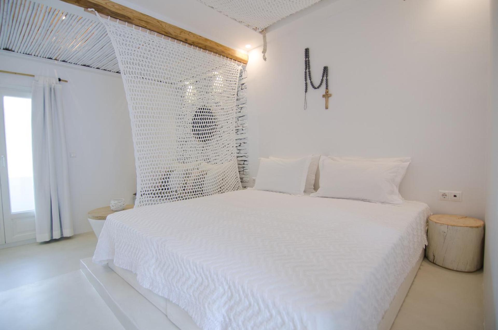 Deluxe Room with Sea View