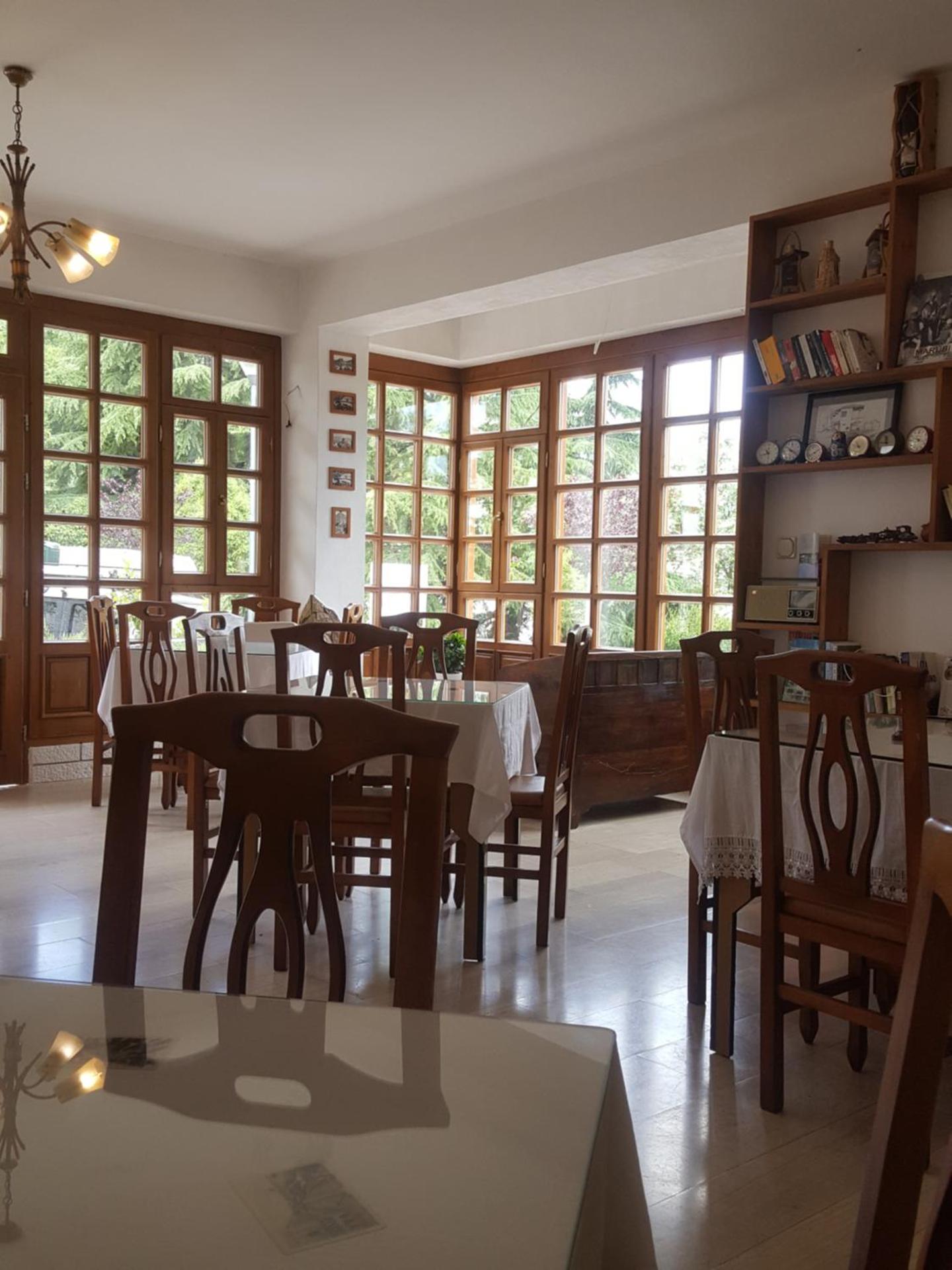 Hotel Gjirokastra - Photo 84