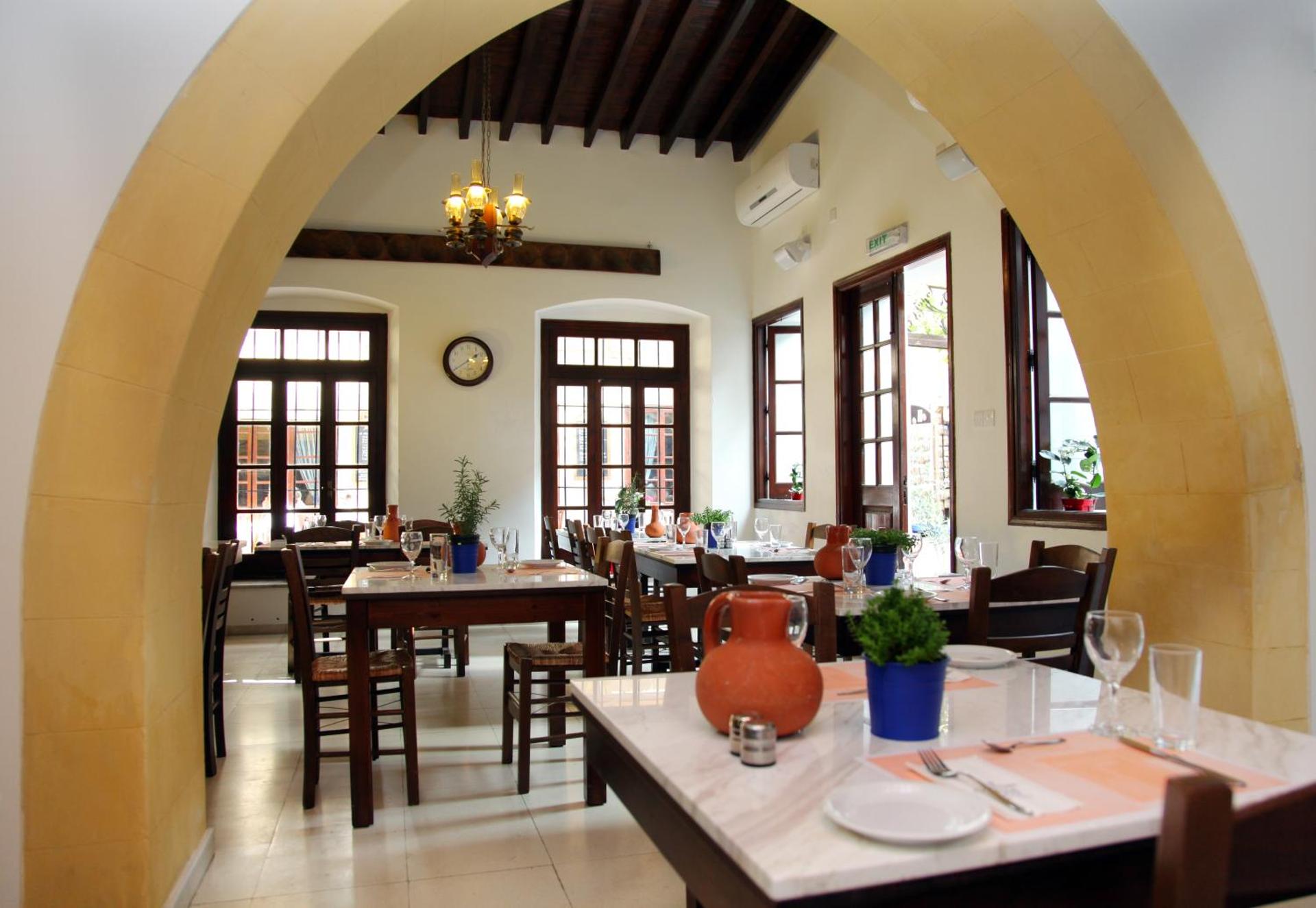 Centrum Hotel - City Center - Photo 7