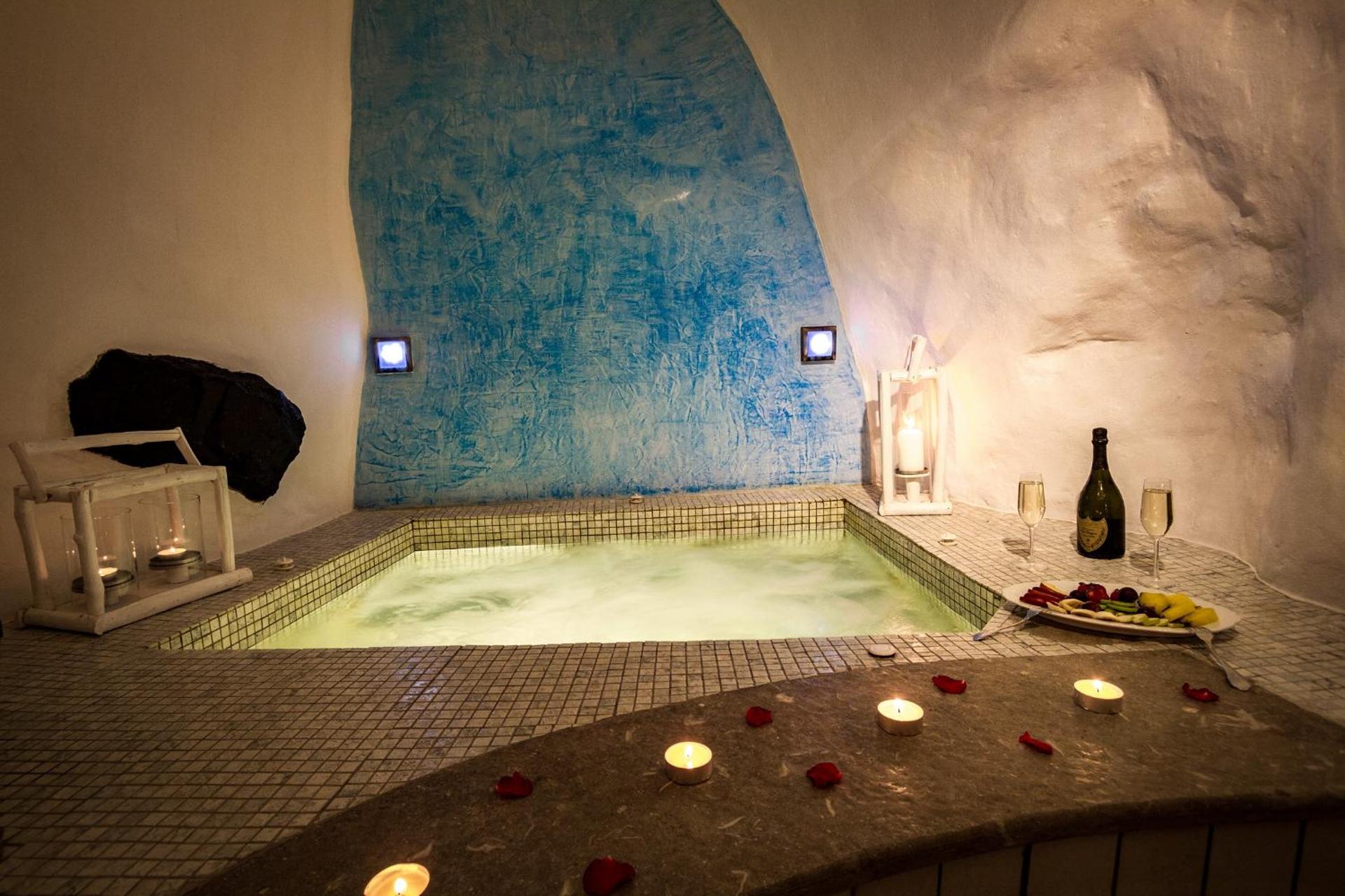 Galaxy Suites & Villas - Photo 33