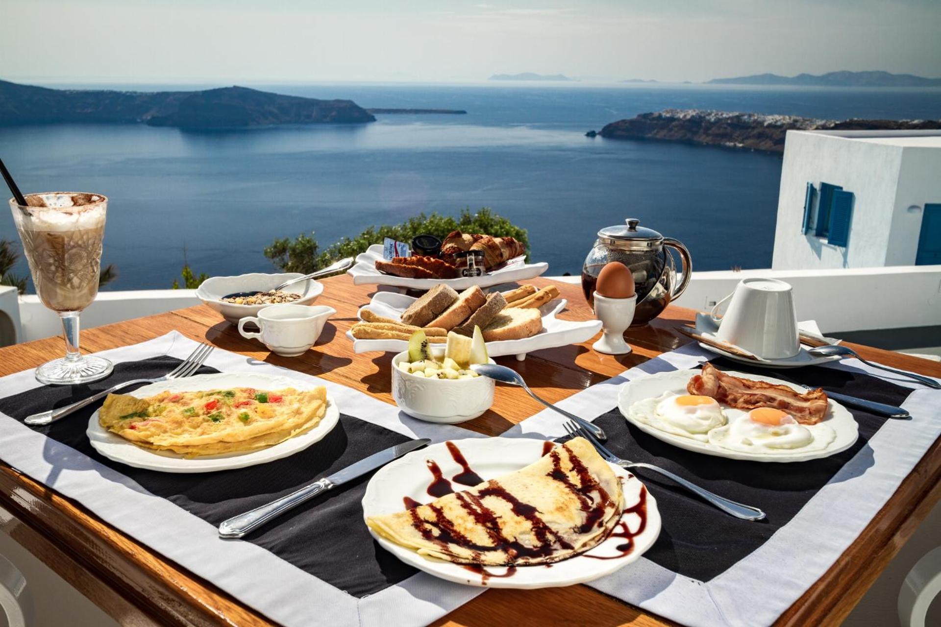 Galaxy Suites & Villas - Photo 50