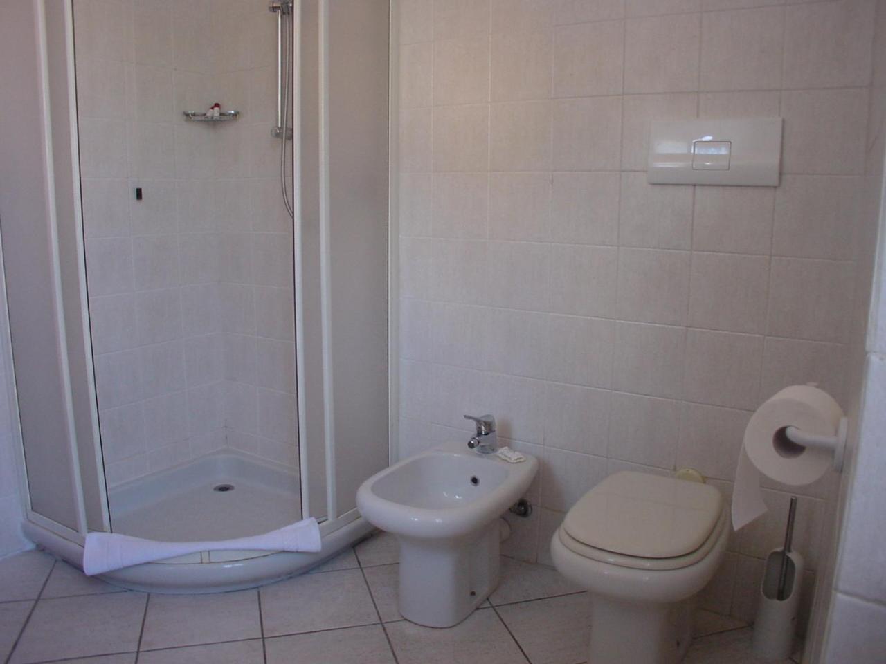 Hotel Don Abbondio - Photo 8