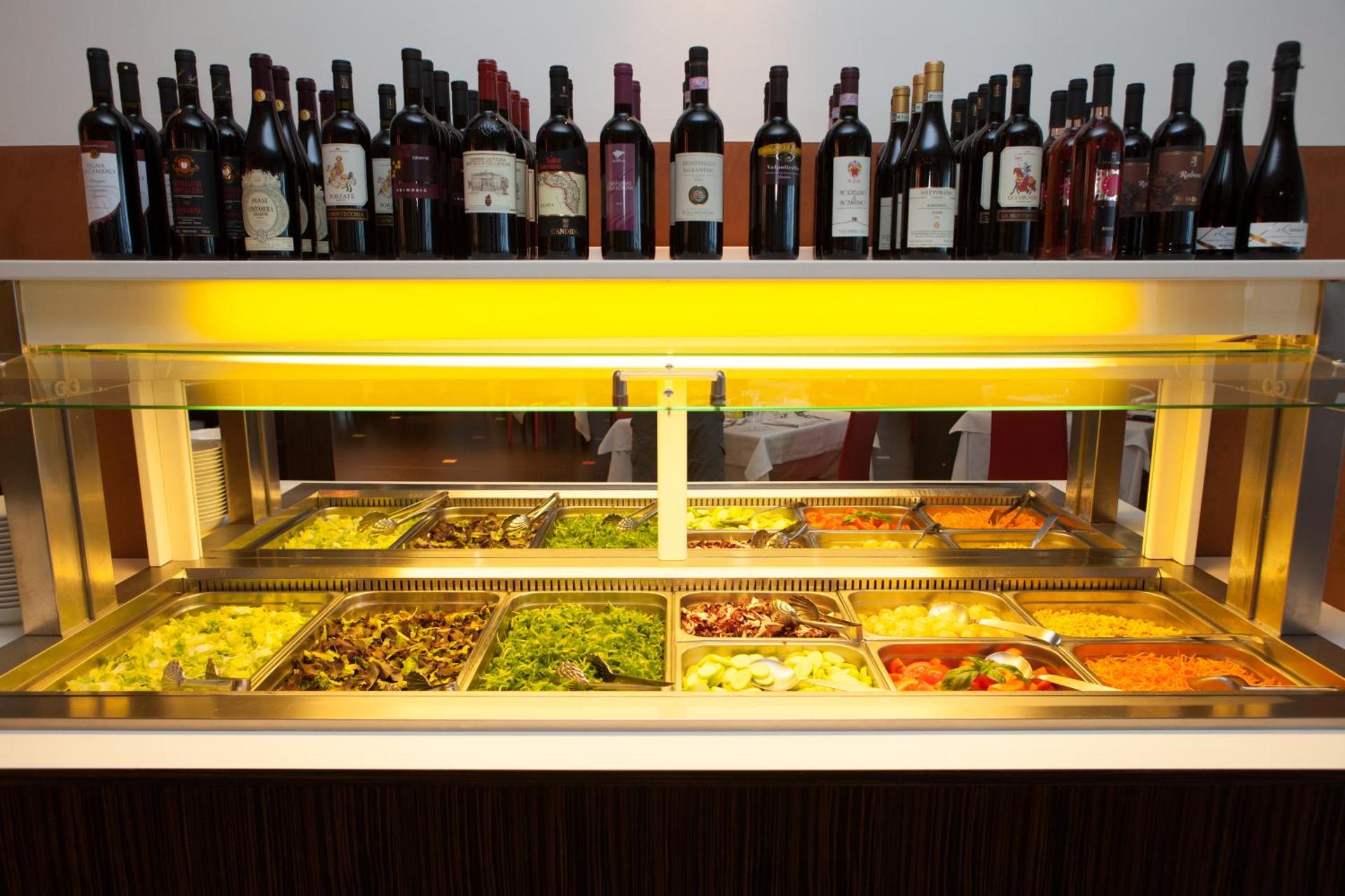 Hotel Adlon - Photo 61