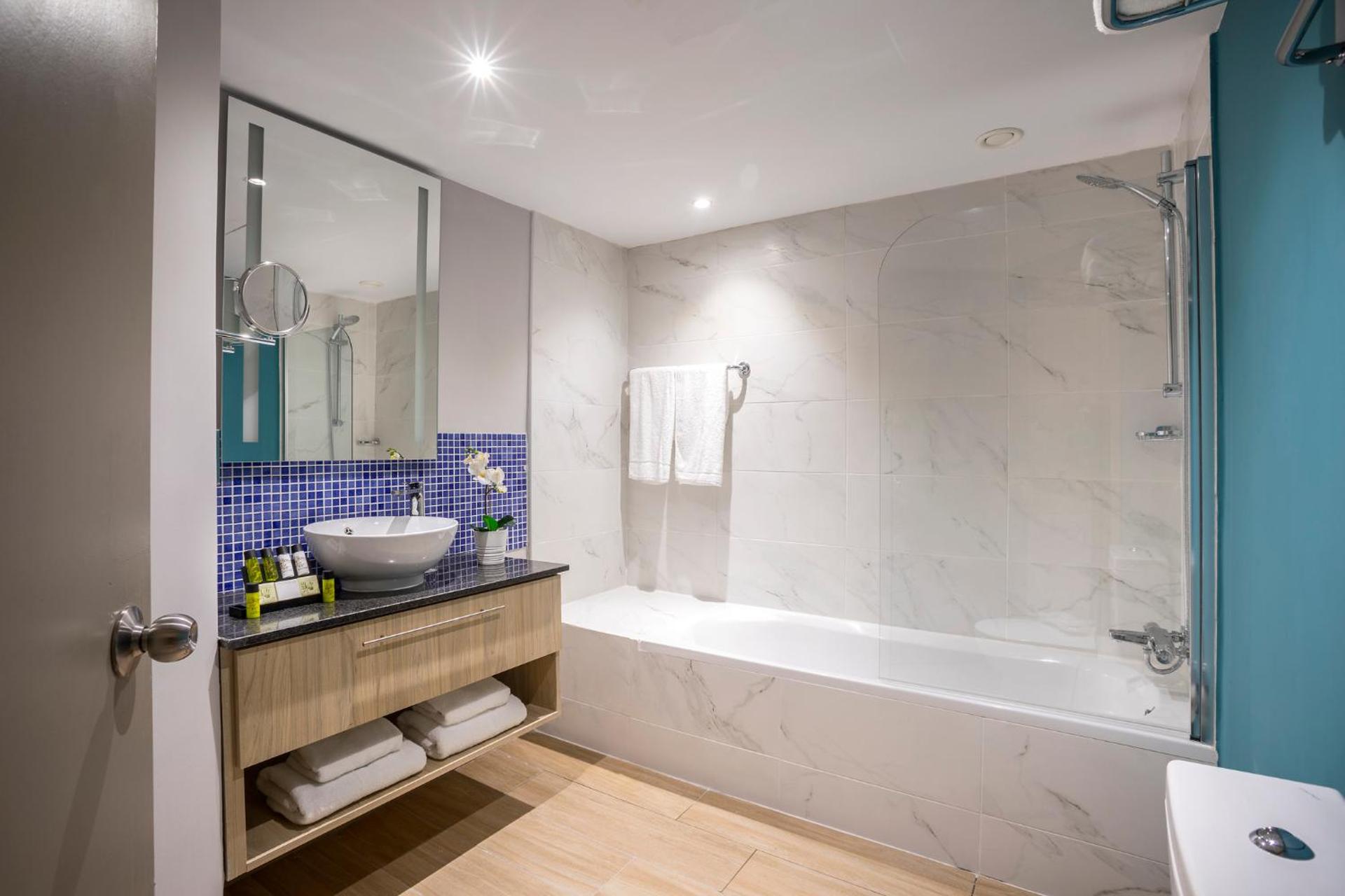 Leonardo Laura Beach & Splash Resort - Photo 11