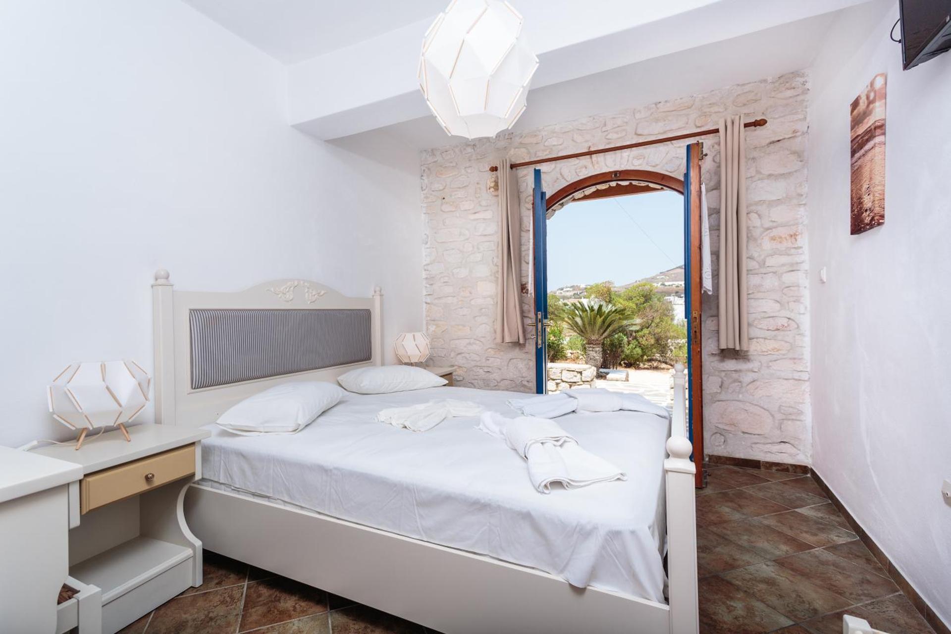 Ragoussis House - Photo 19