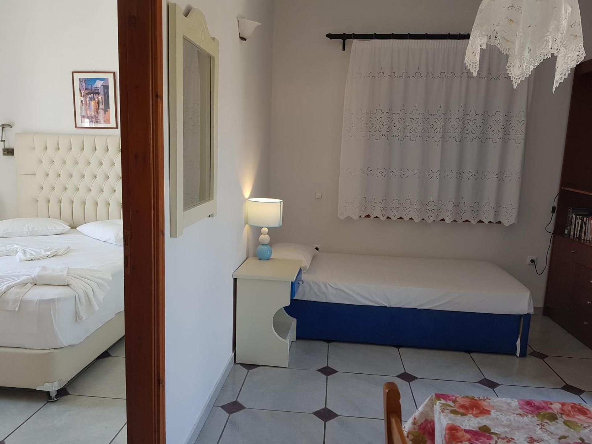 Ragoussis House - Photo 15