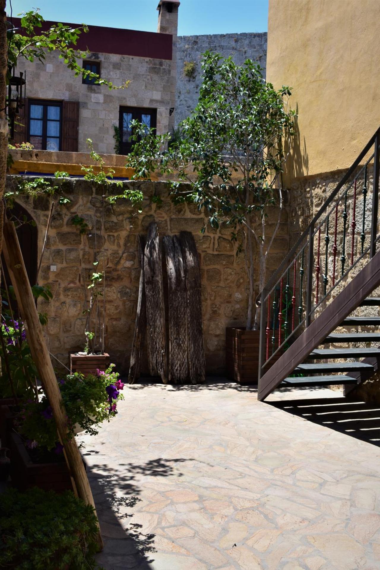 S.Nikolis' Historic Boutique Hotel - Photo 14
