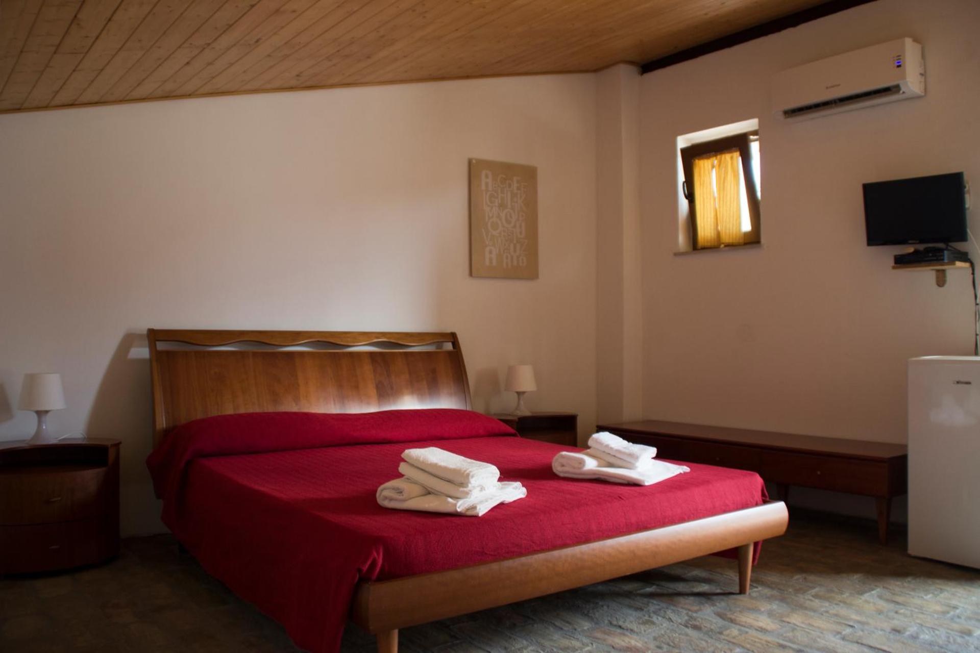 Fontana La Pietra - Photo 55