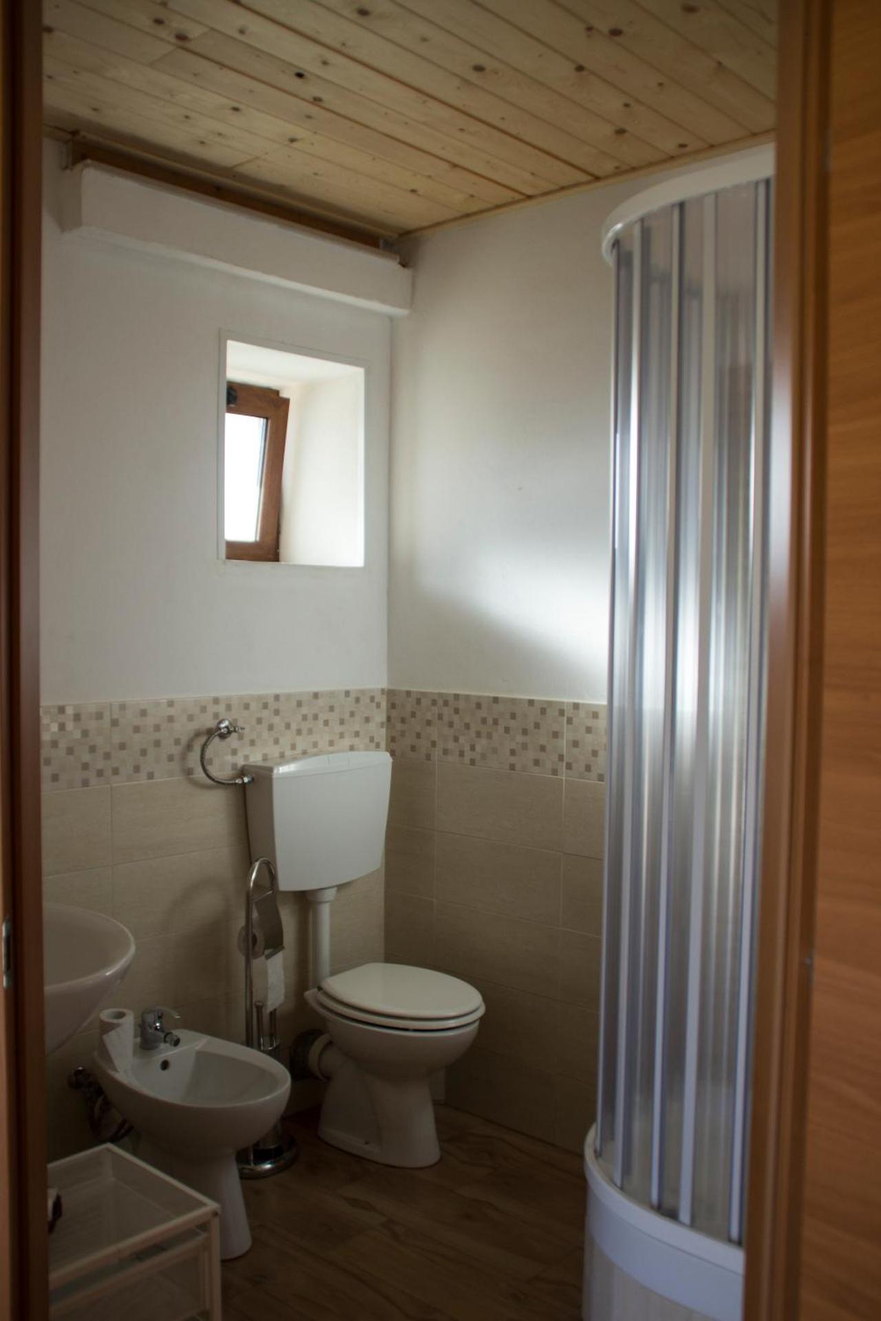 Fontana La Pietra - Photo 46