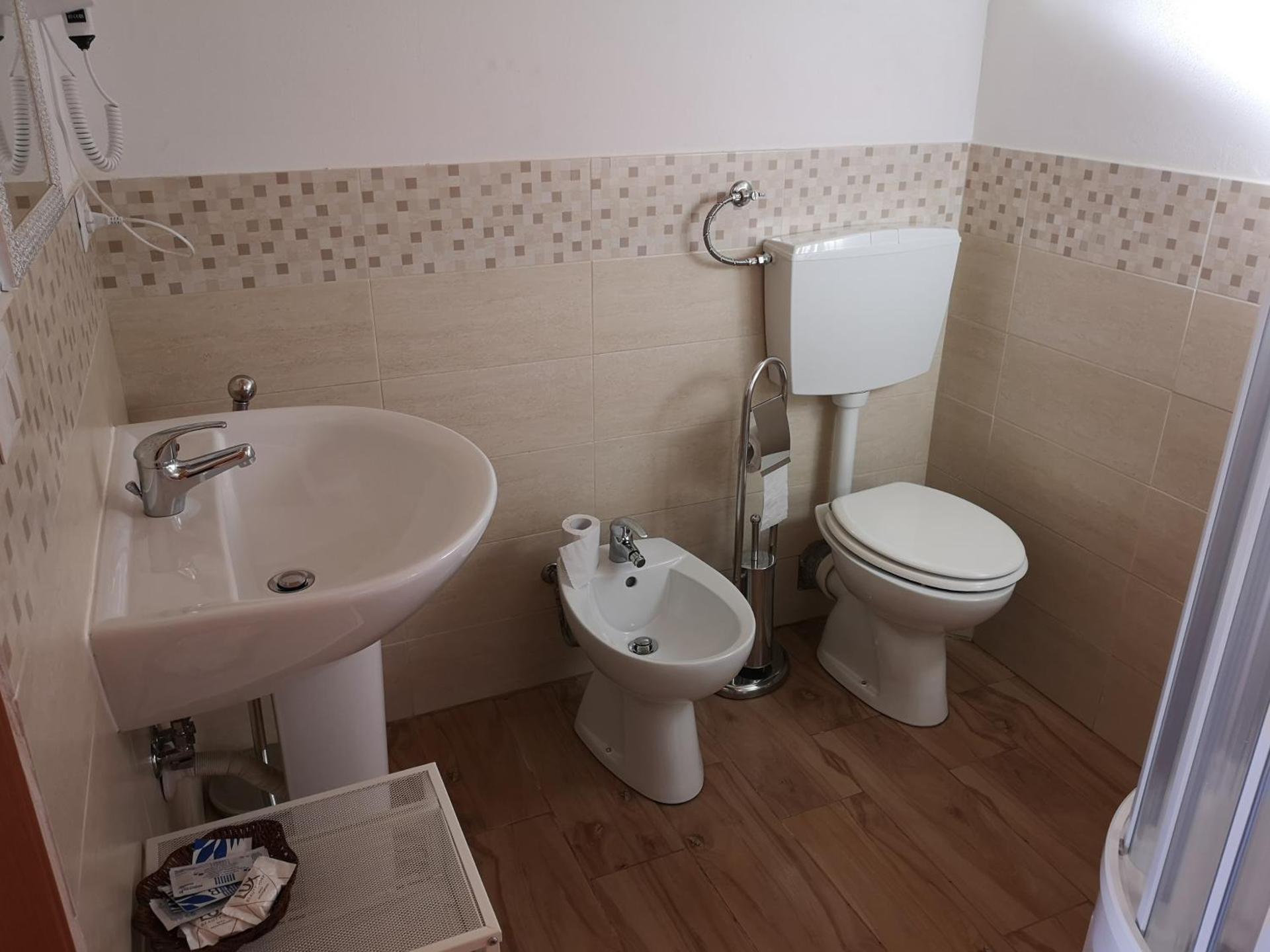 Fontana La Pietra - Photo 47