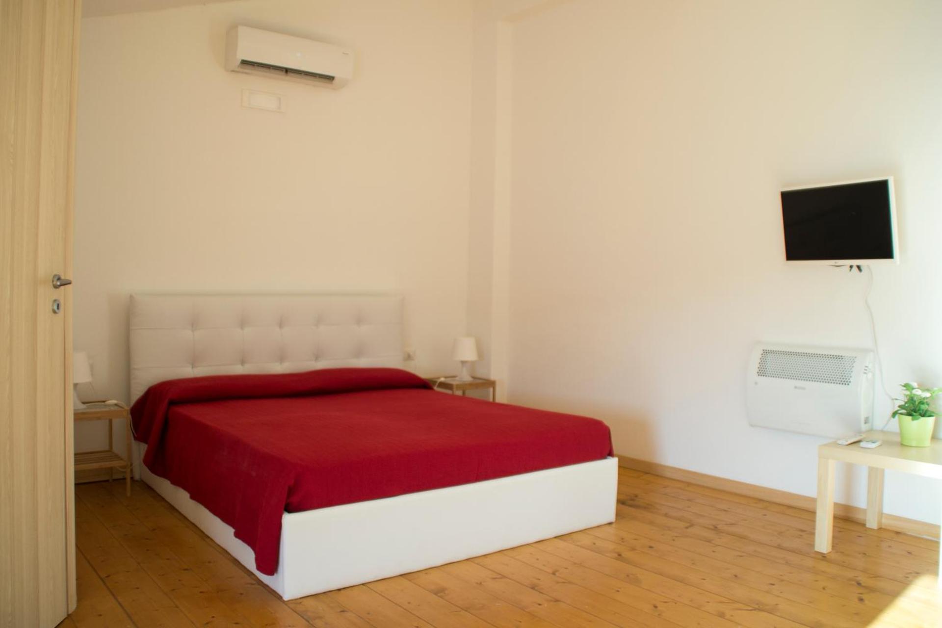 Fontana La Pietra - Photo 40