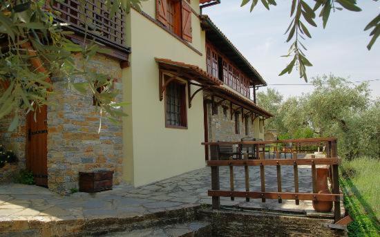 Guesthouse Apanemia - Photo 10
