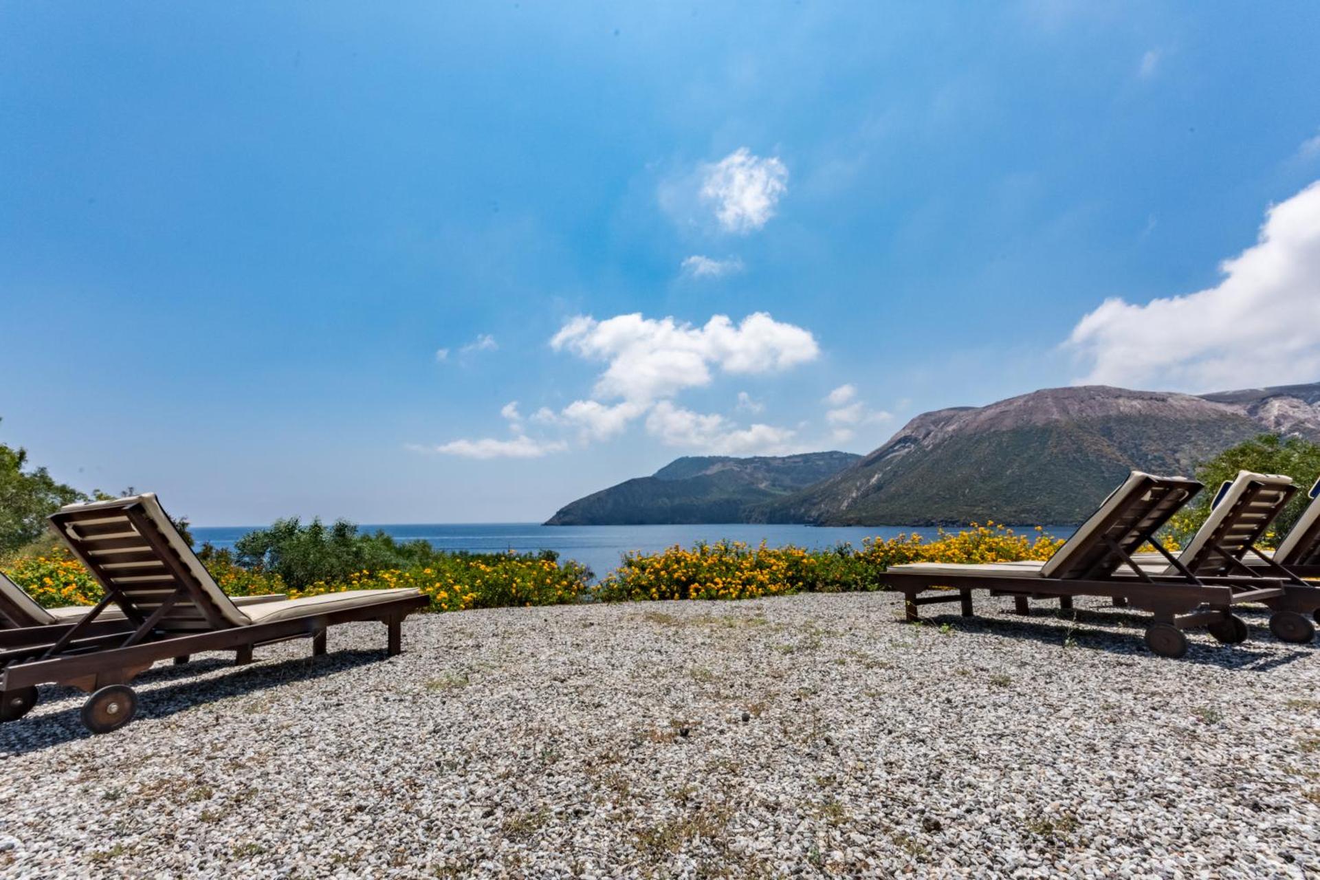 Vulcano Blu Residence - Photo 18