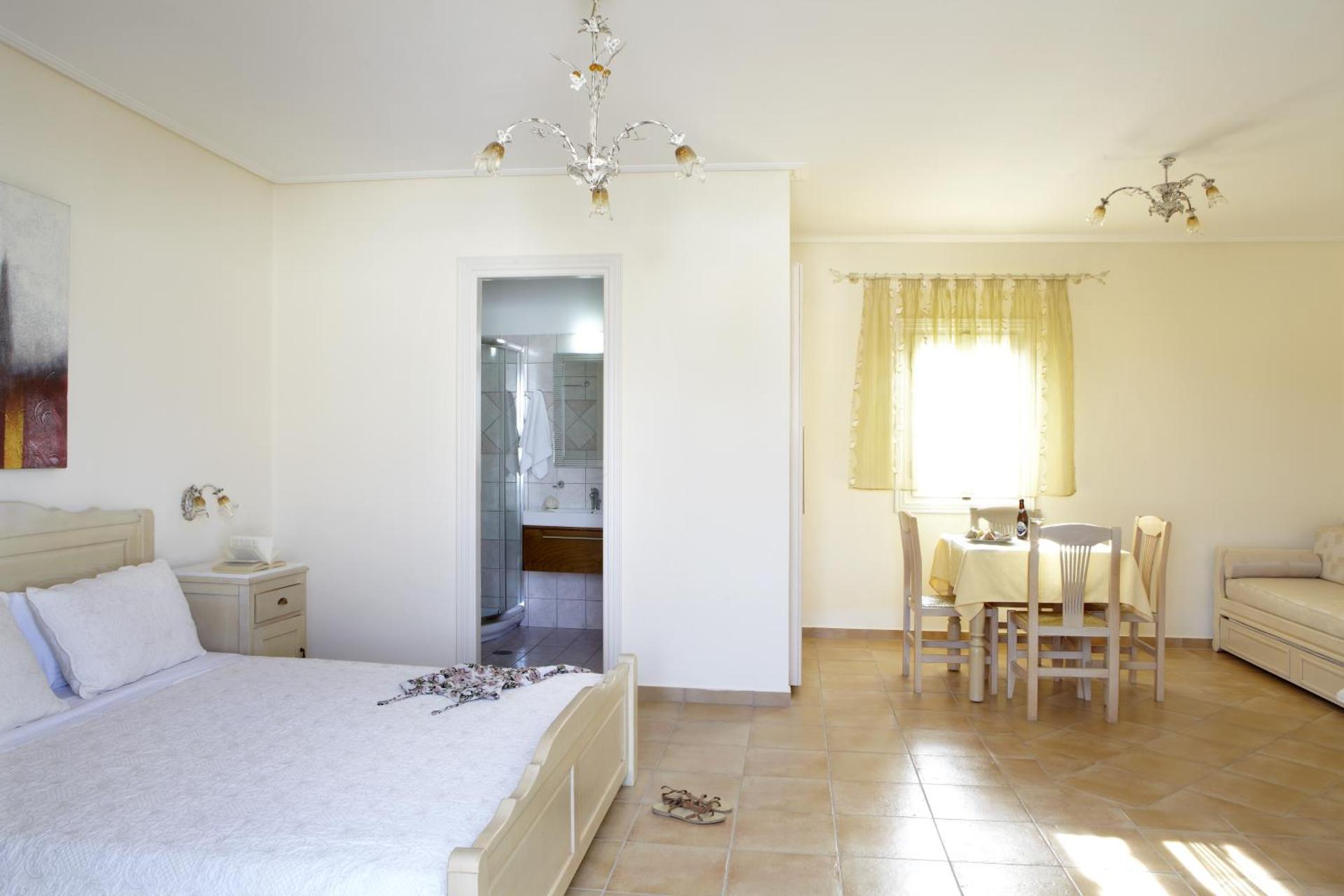 Hotel Mediterranean - Photo 106