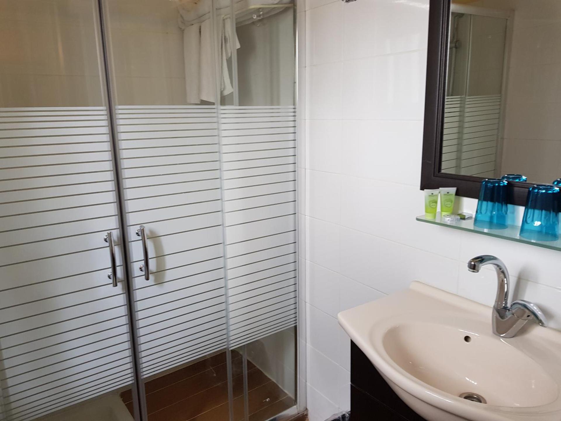 A Little House In Rechavia - Photo 16