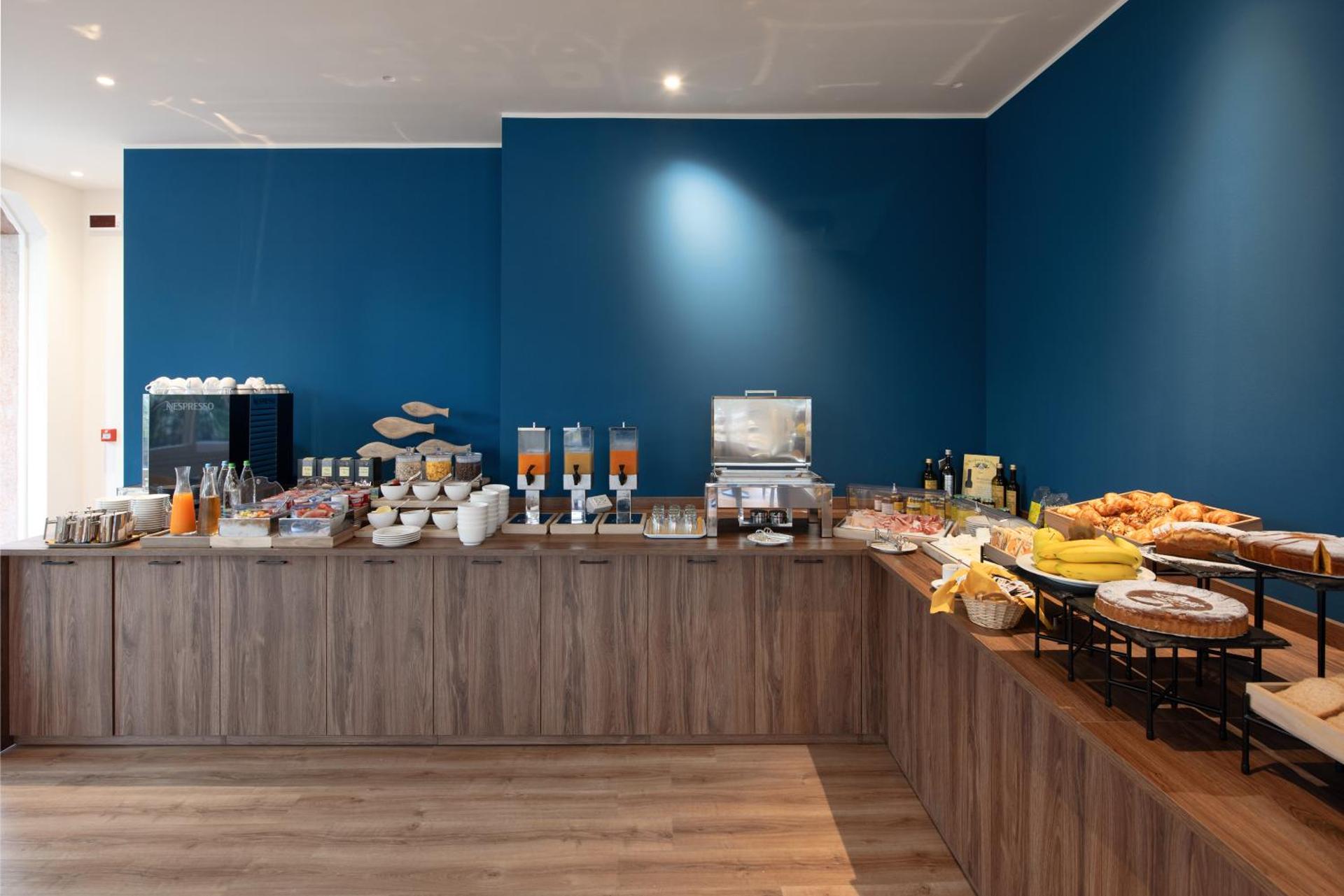 Hotel Riva - Photo 13