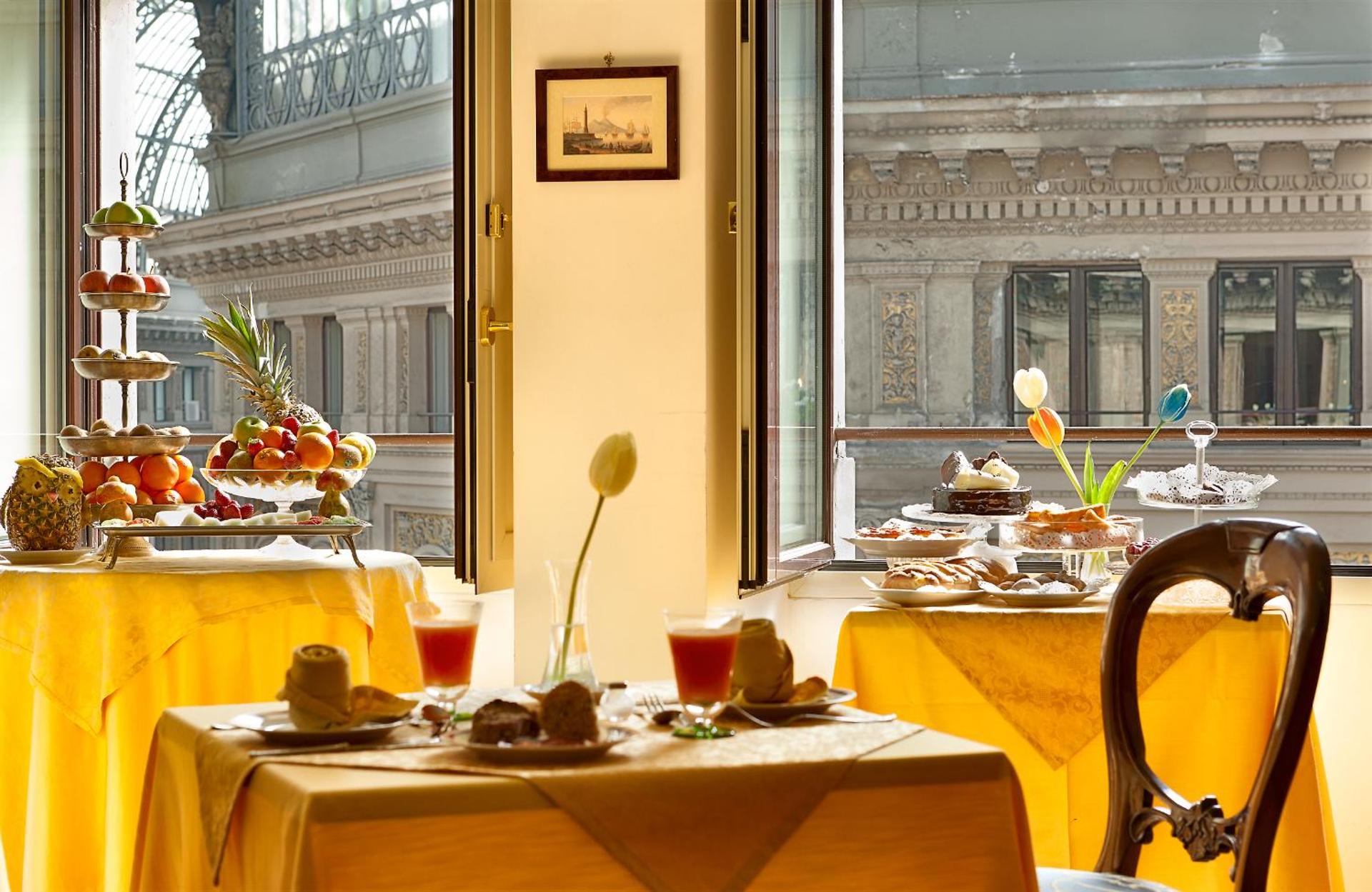 Hotel Art Resort Galleria Umberto - Photo 10