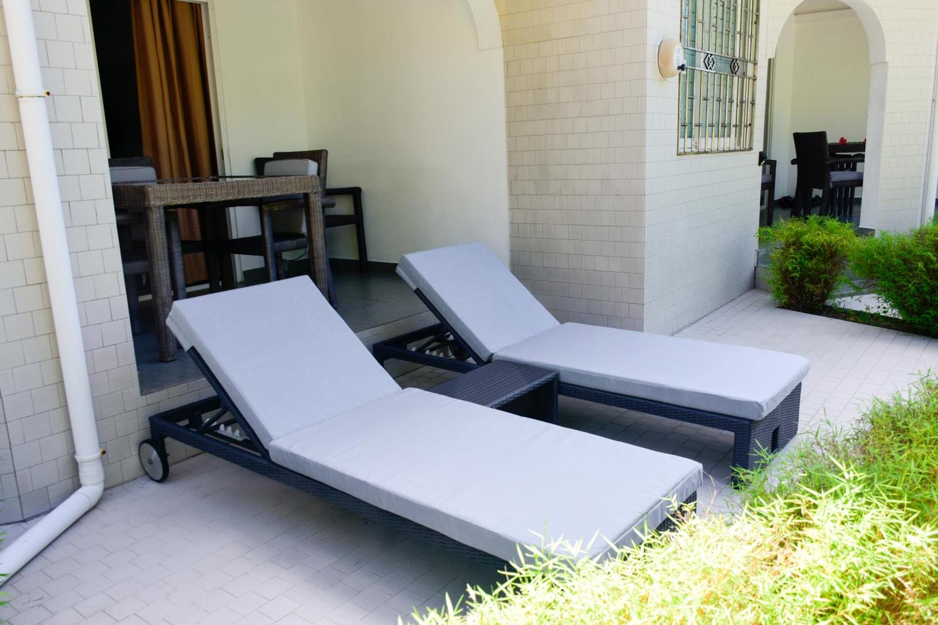 HideAway - Photo 37