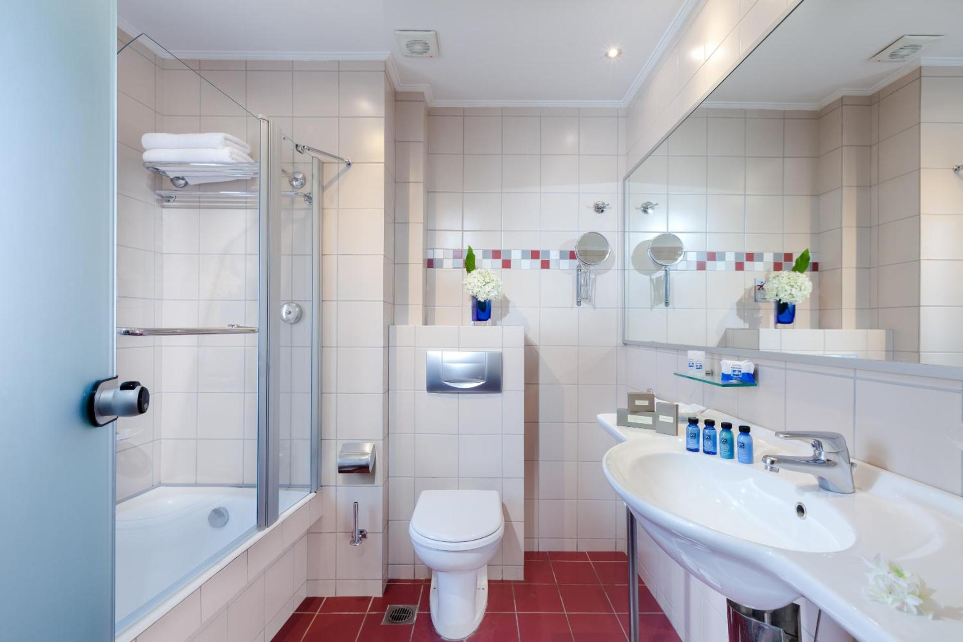 Standard Single Room - Photo 4