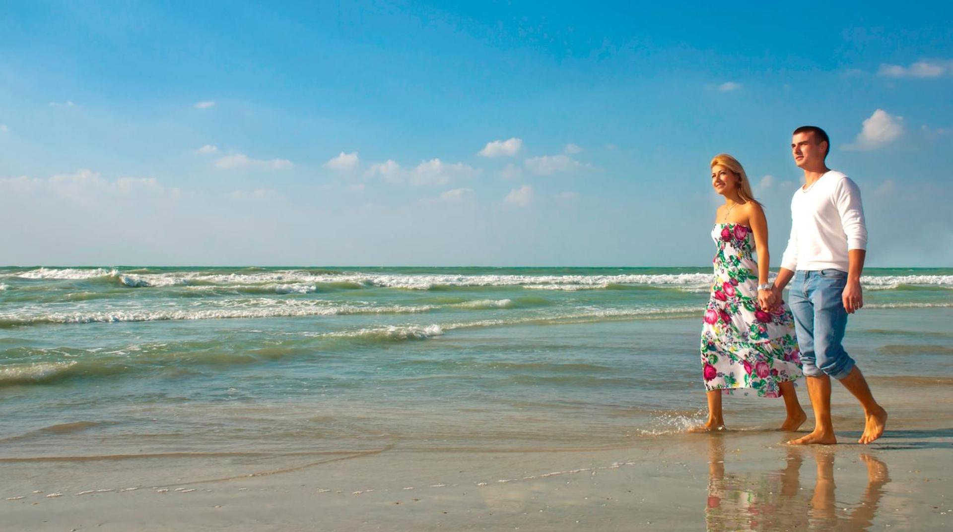 Coral Beach Resort Sharjah - Photo 33