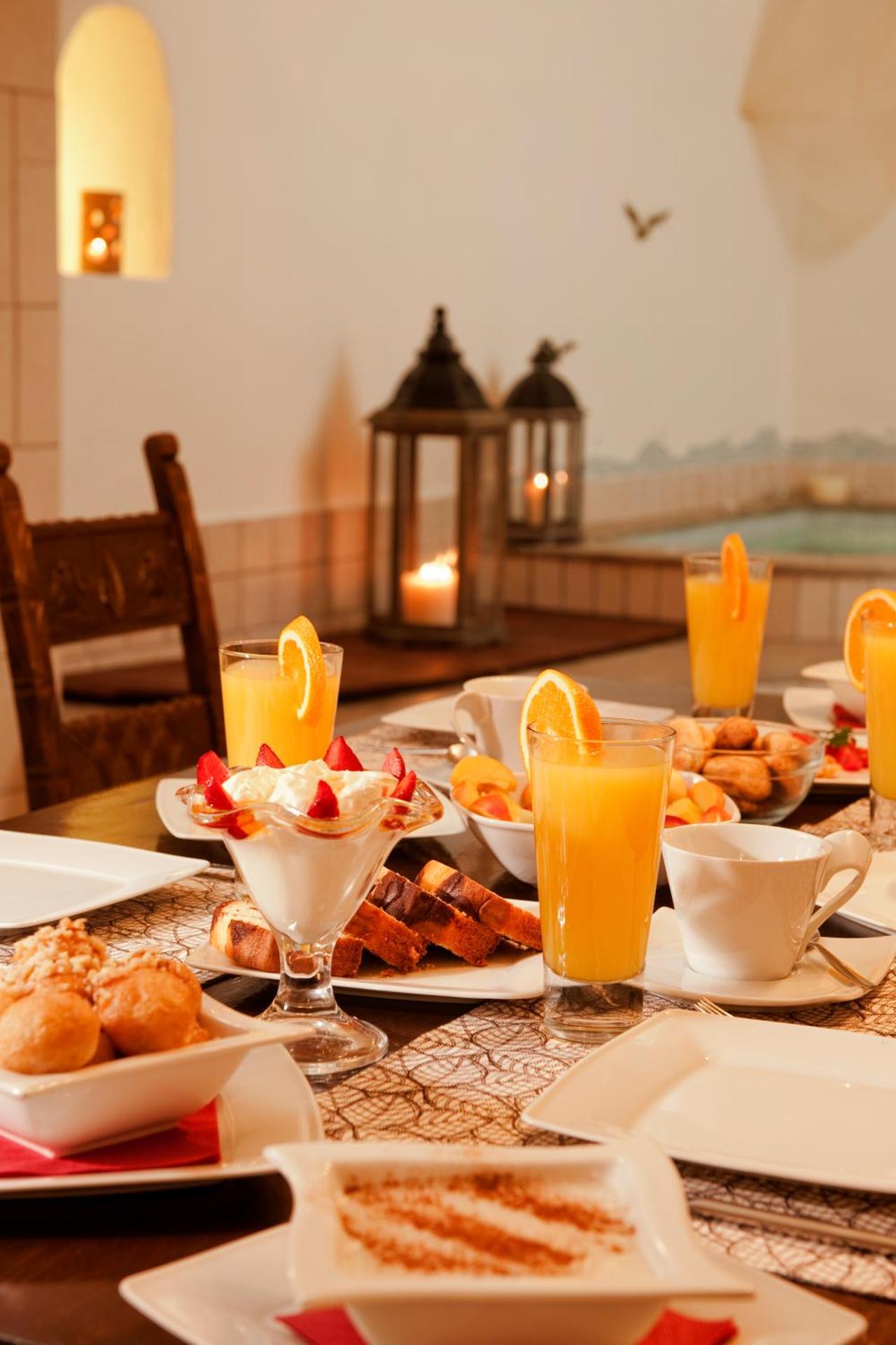 Galaxy Suites & Villas - Photo 106