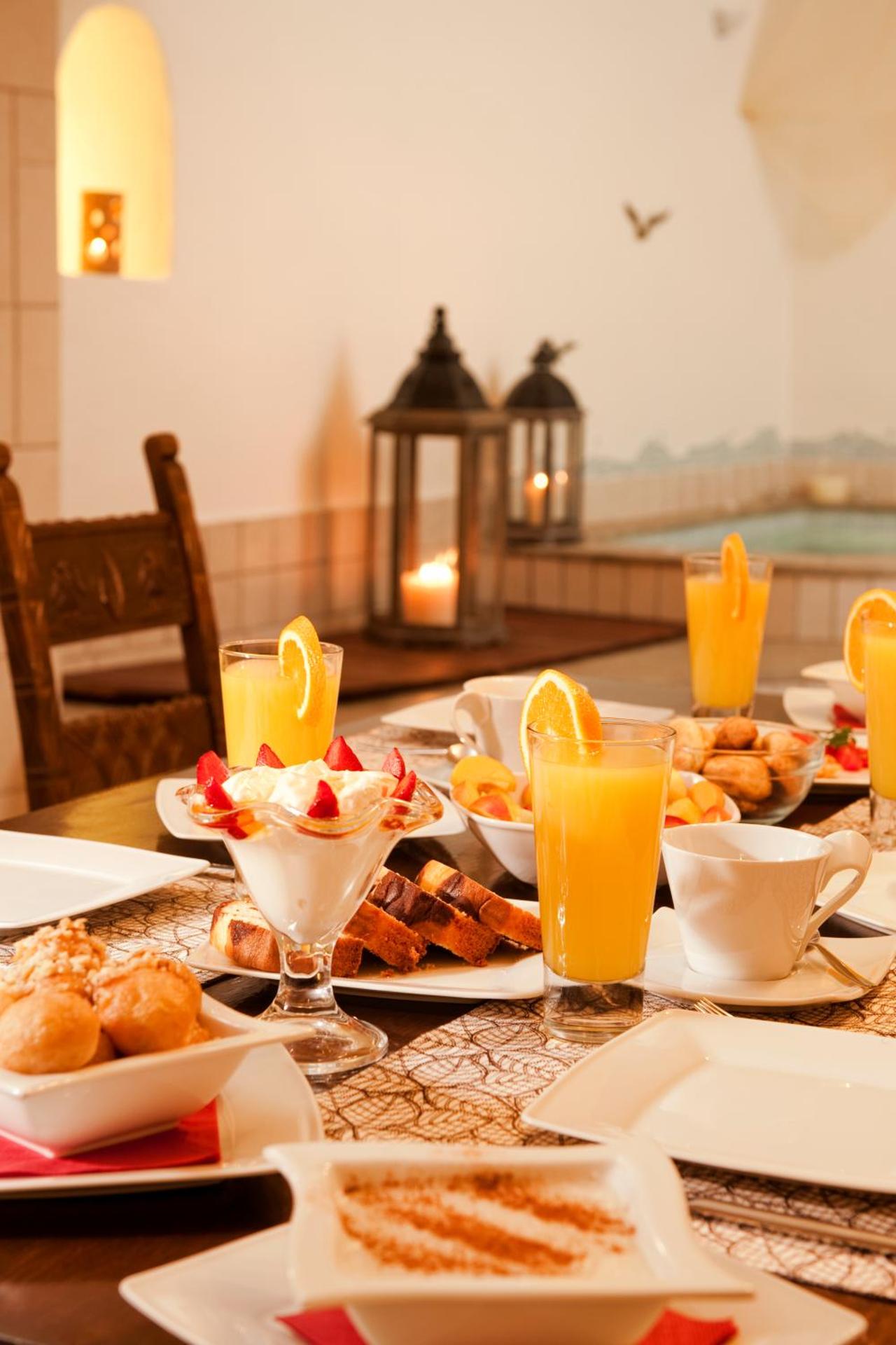 Galaxy Suites & Villas - Photo 104