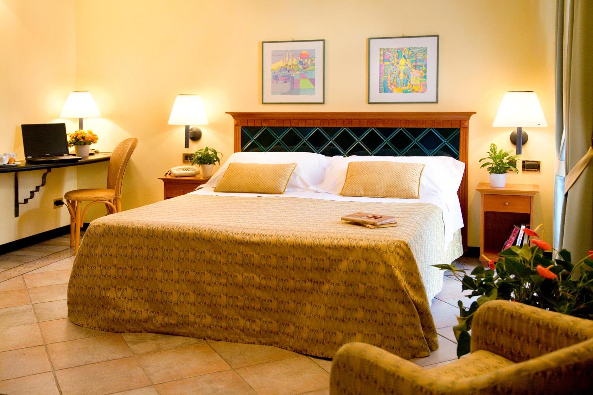 Hotel Savoia - Photo 12