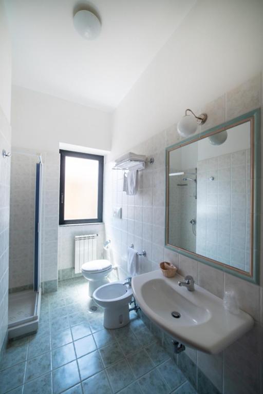 Hotel Italia & Lombardi - Photo 59