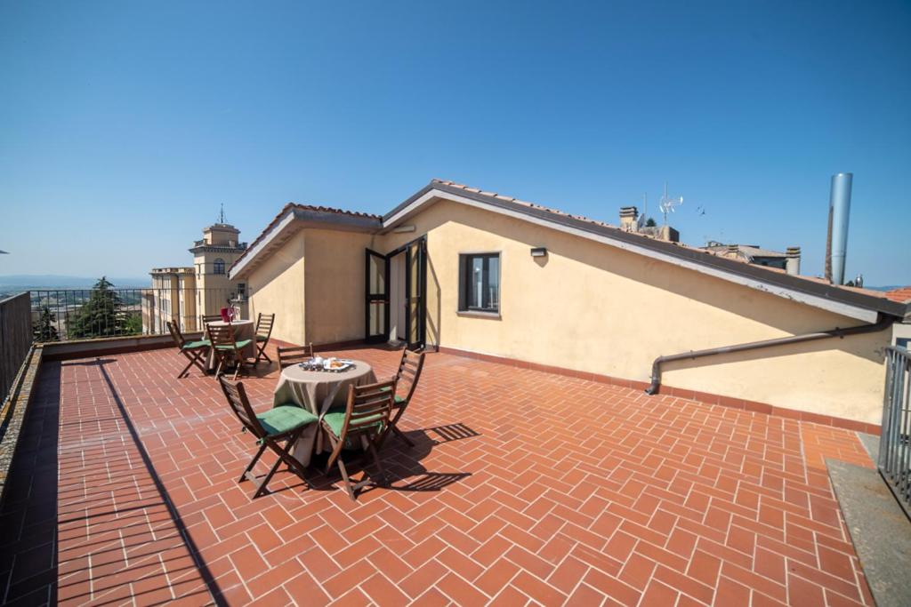 Hotel Italia & Lombardi - Photo 4