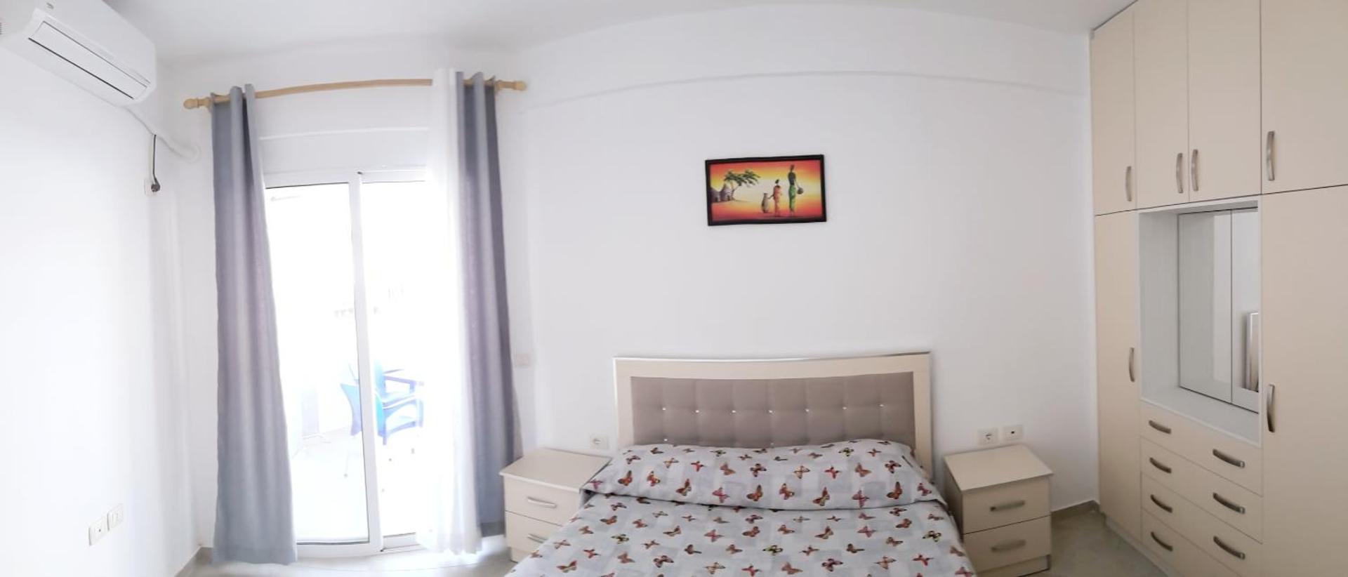 Saranda Apartments - Photo 8