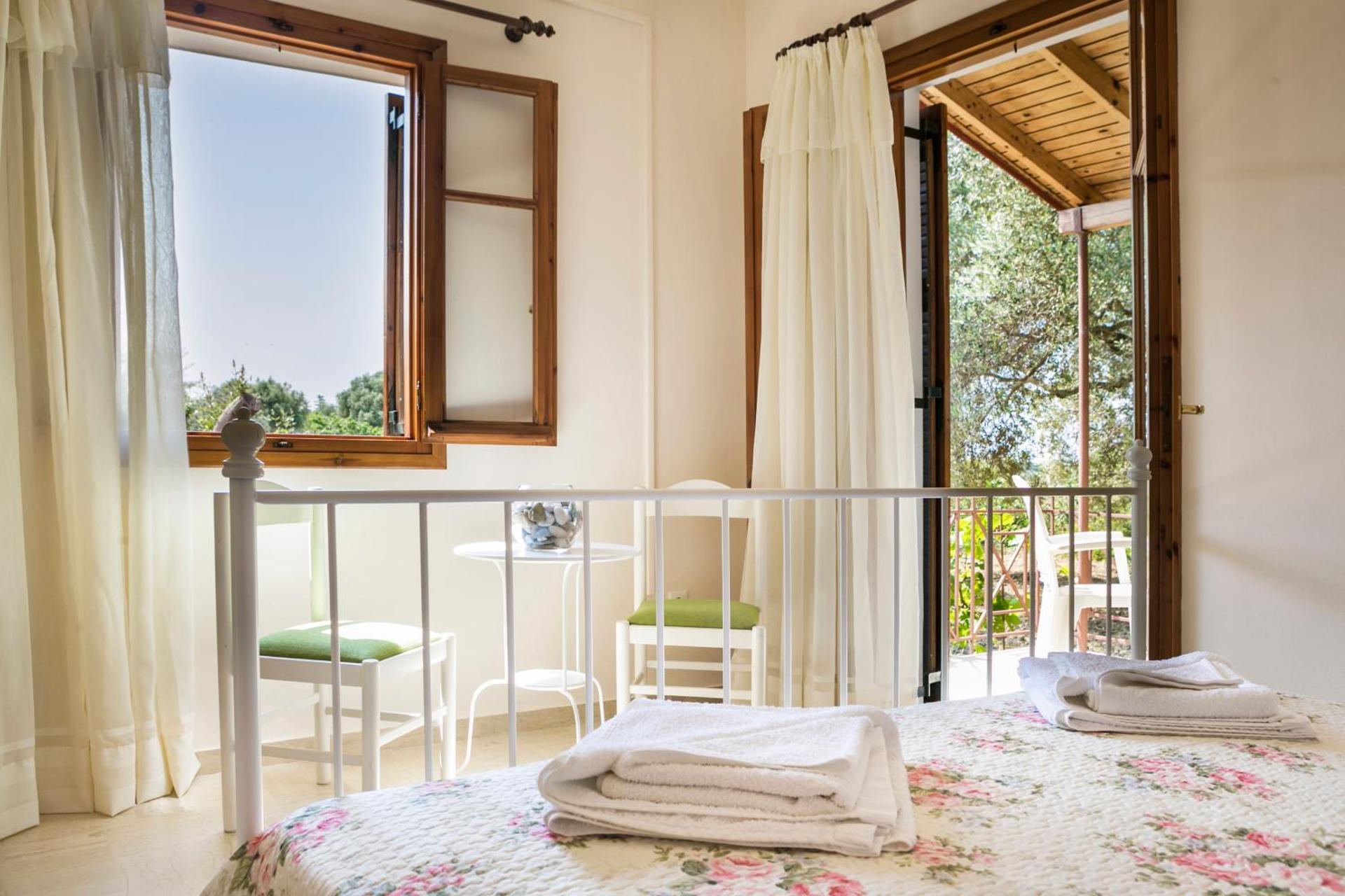 Dendrolivano - Photo 51