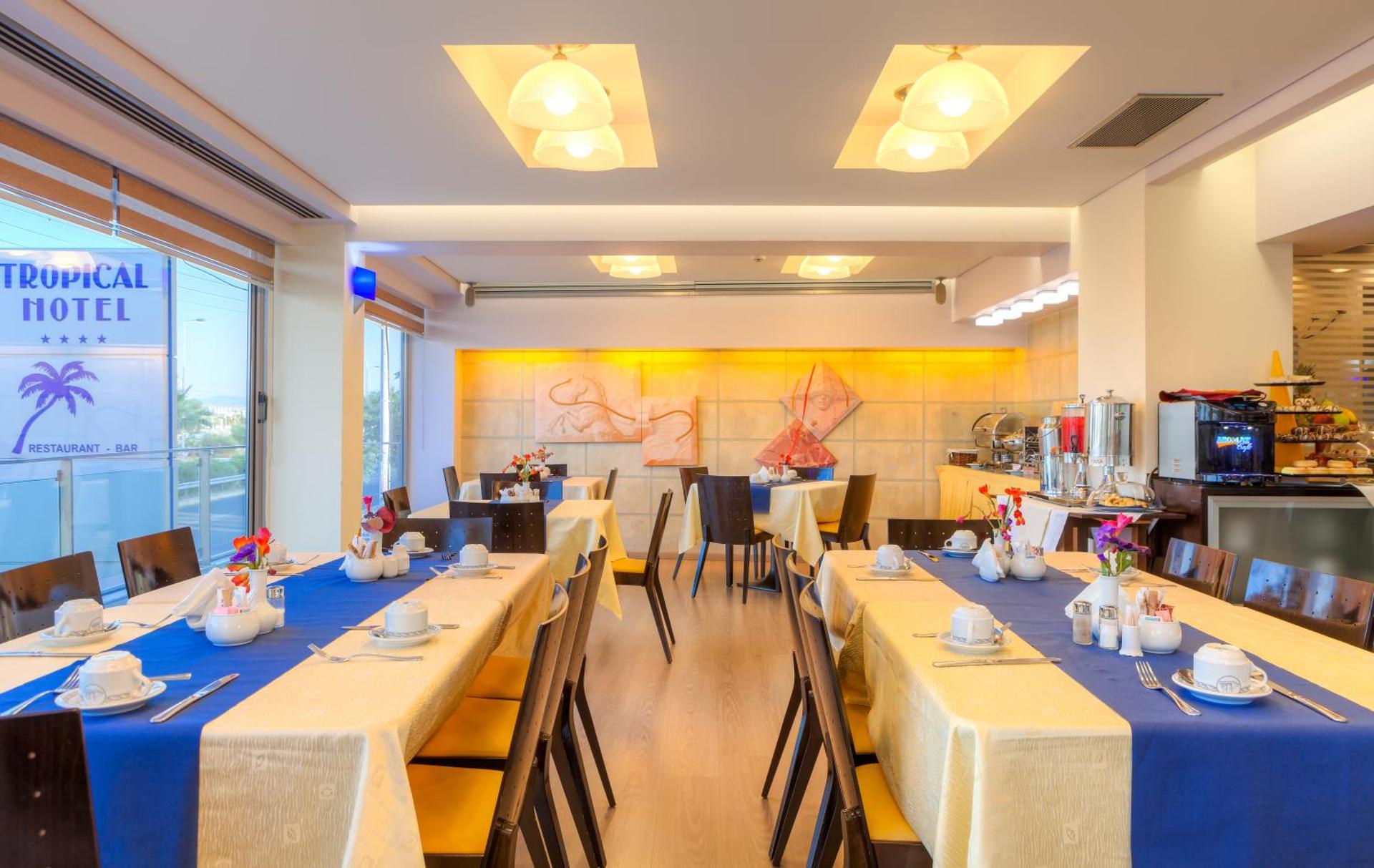 Tropical Hotel - Photo 43