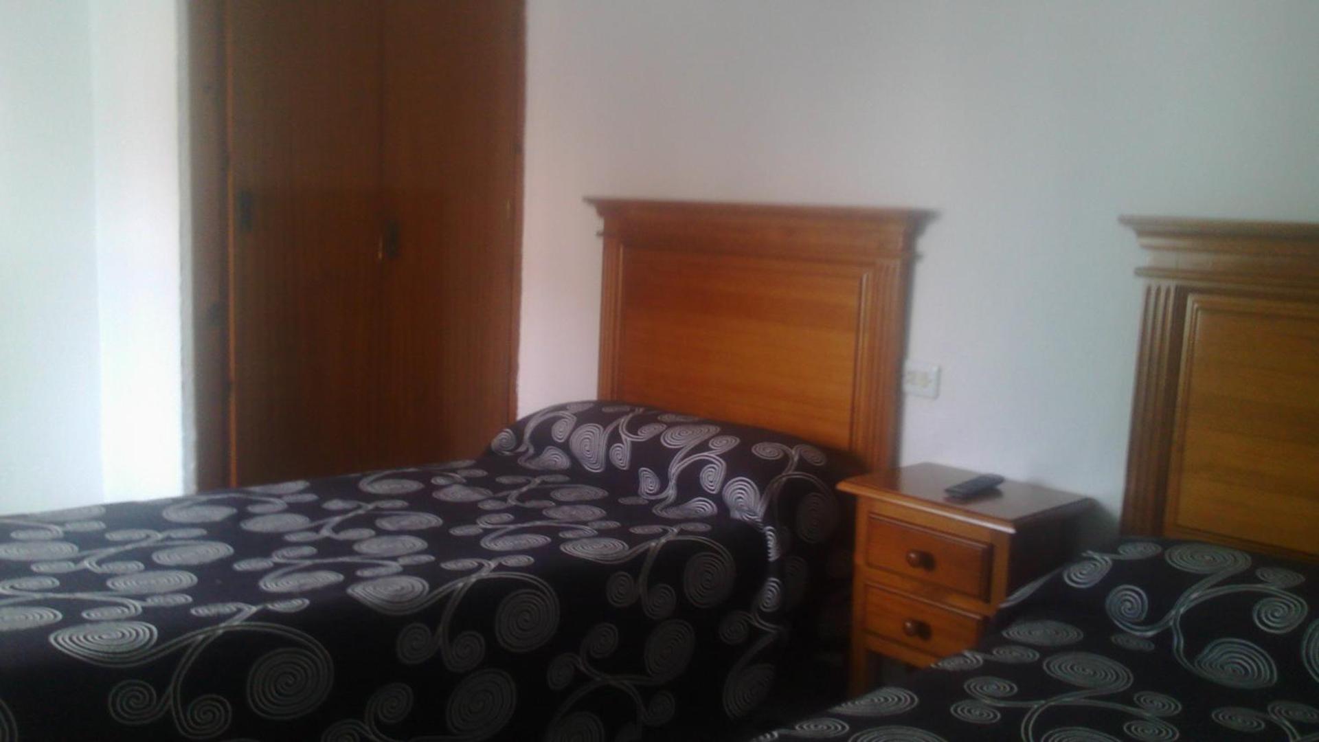 Hostal Cabrera - Photo 12